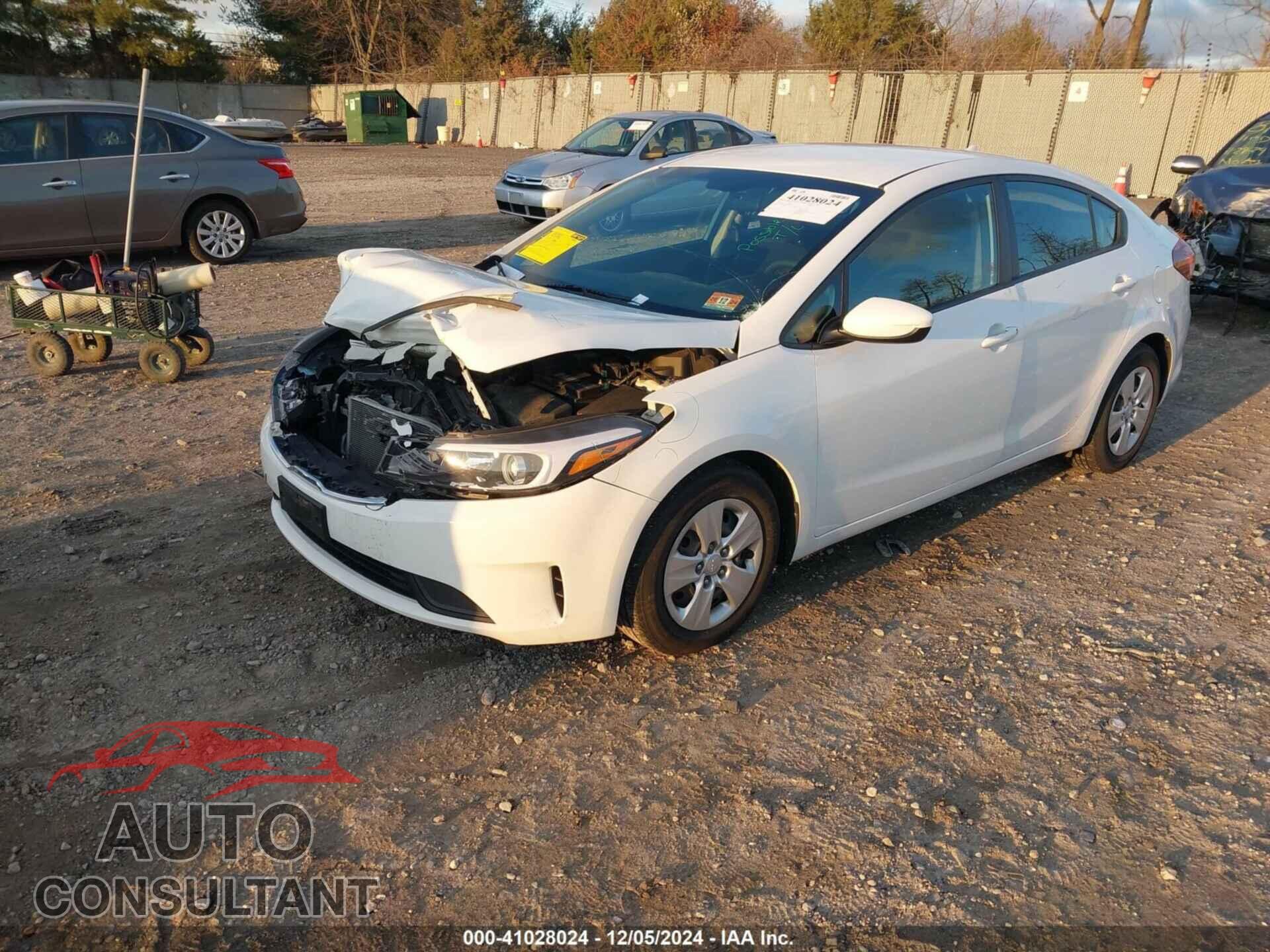 KIA FORTE 2017 - 3KPFK4A77HE037542