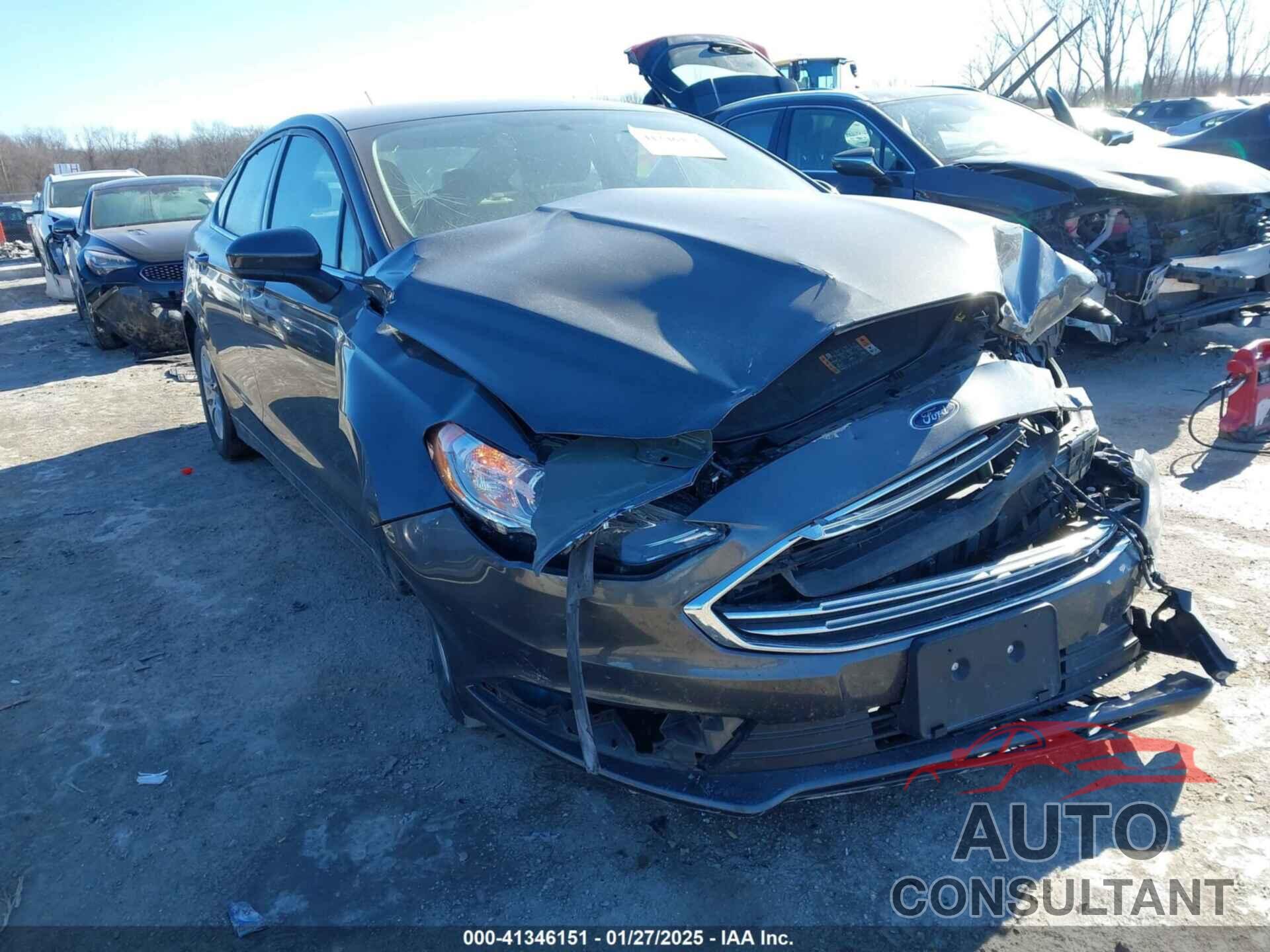 FORD FUSION 2018 - 3FA6P0G74JR167042