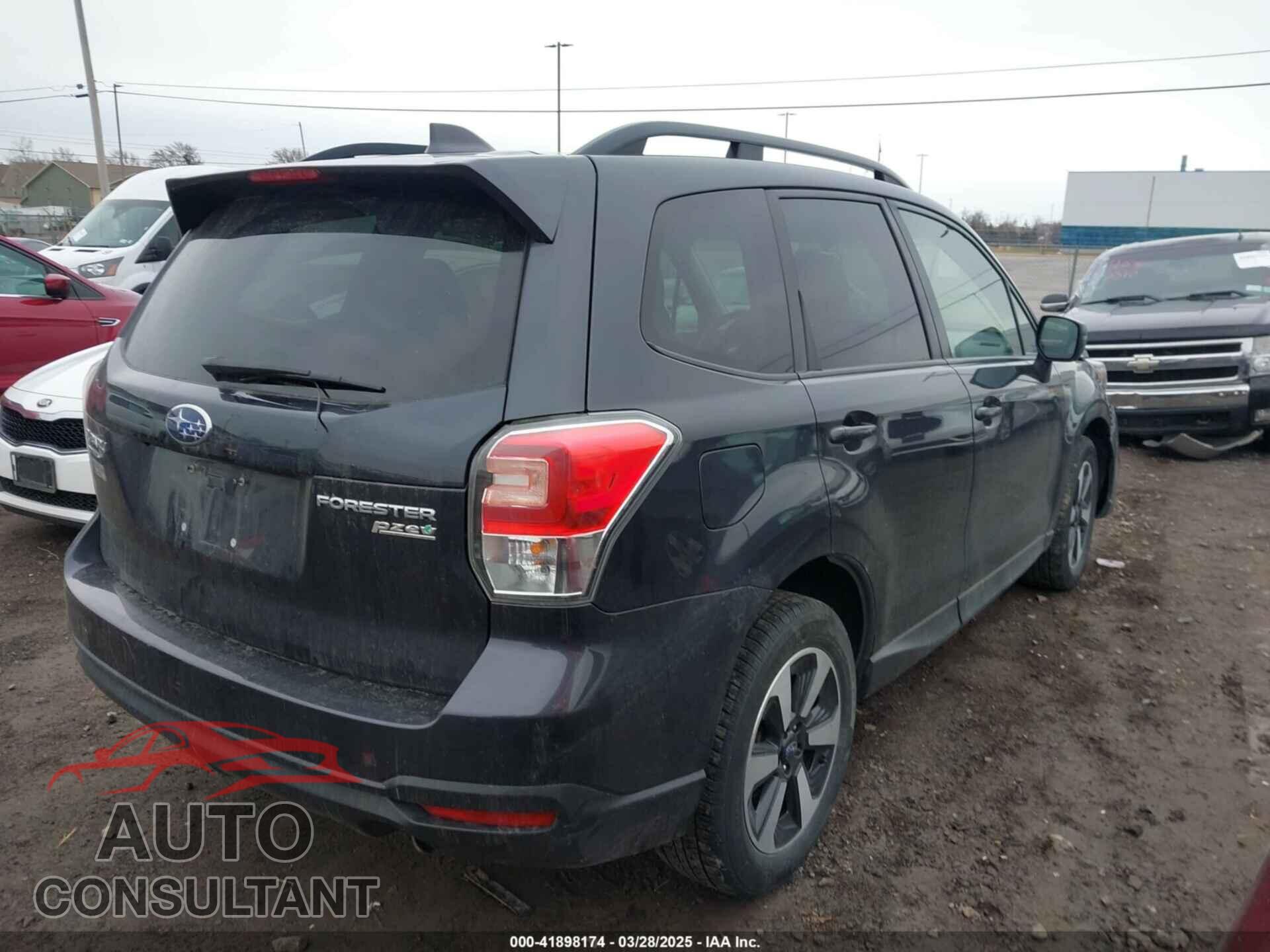 SUBARU FORESTER 2017 - JF2SJAEC2HH484525