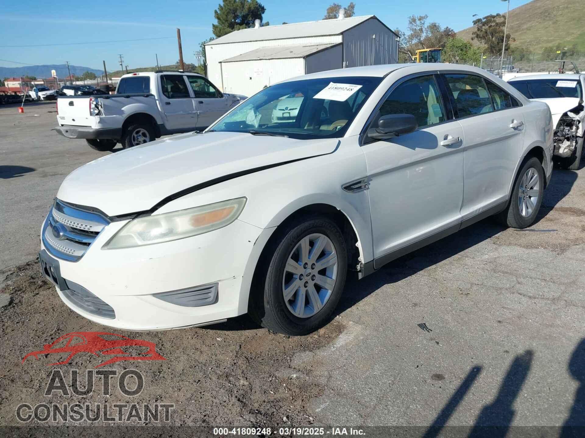 FORD TAURUS 2010 - 1FAHP2DW1AG113527