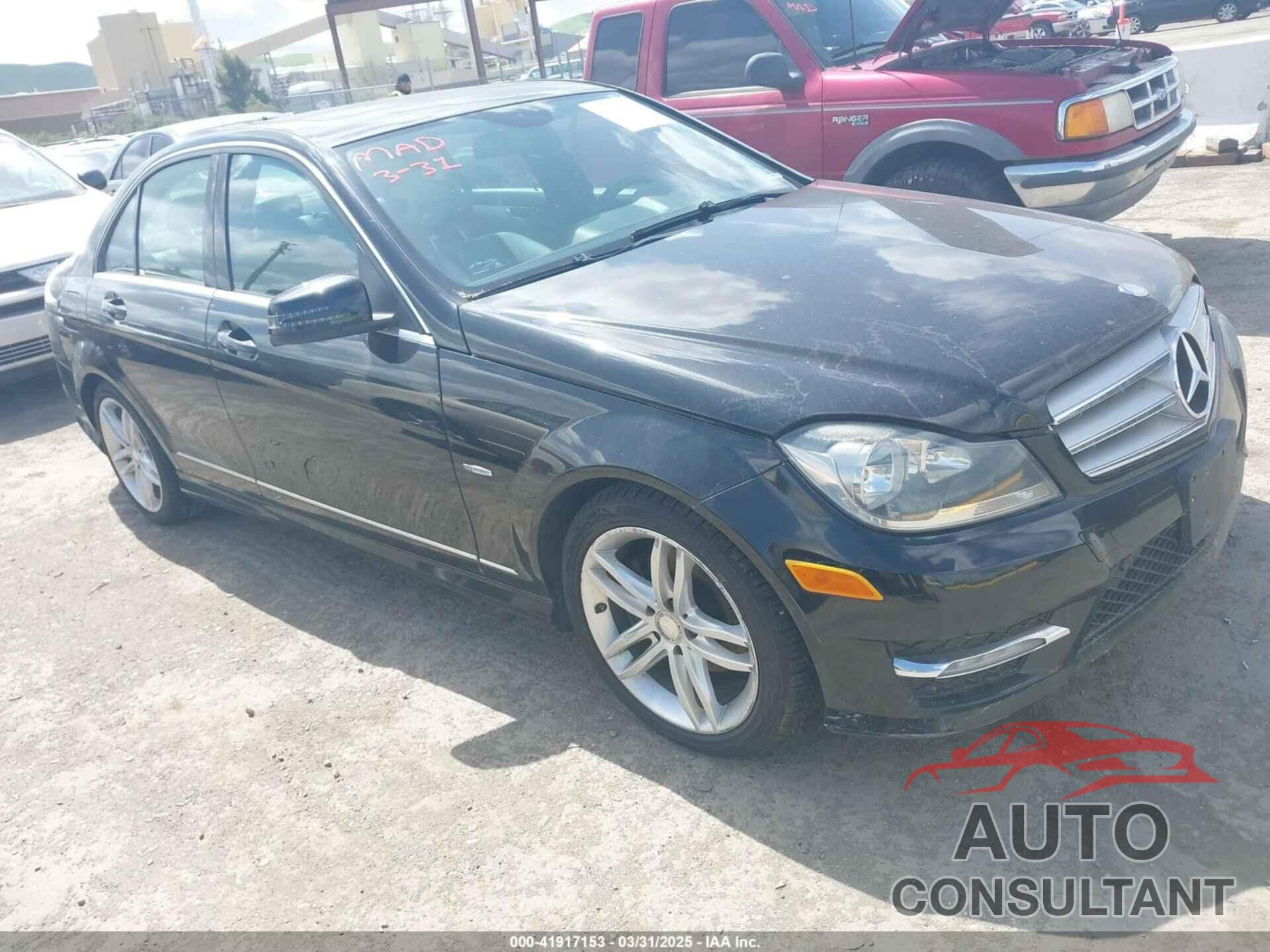 MERCEDES-BENZ C-CLASS 2012 - WDDGF4HBXCA713731