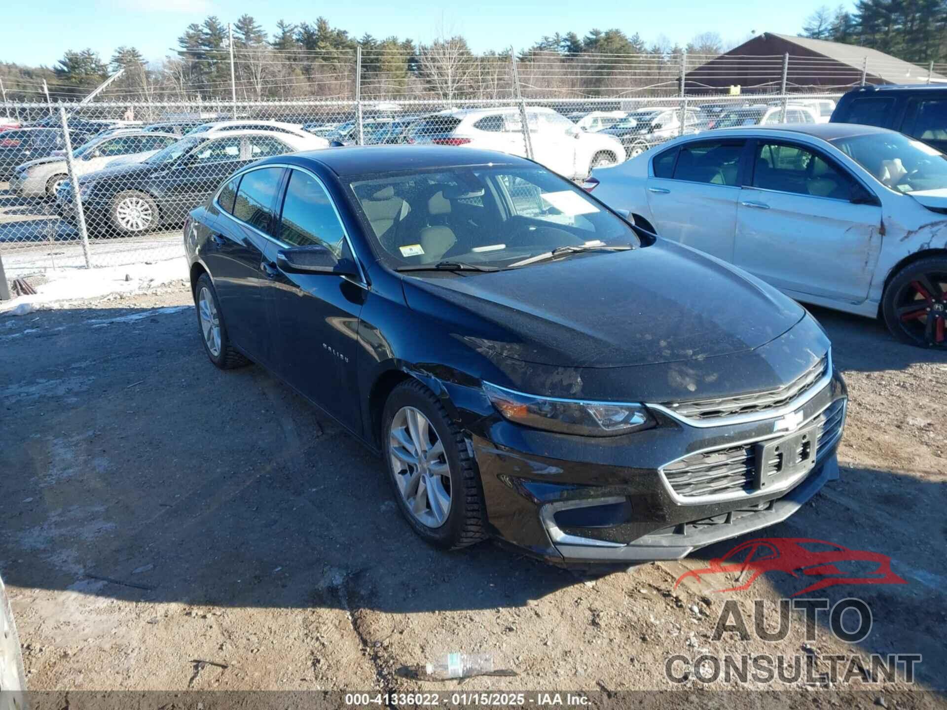 CHEVROLET MALIBU 2017 - 1G1ZE5ST7HF116486
