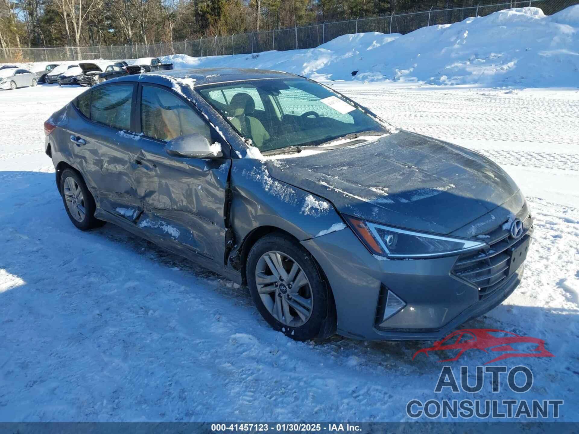 HYUNDAI ELANTRA 2019 - KMHD84LF9KU792609
