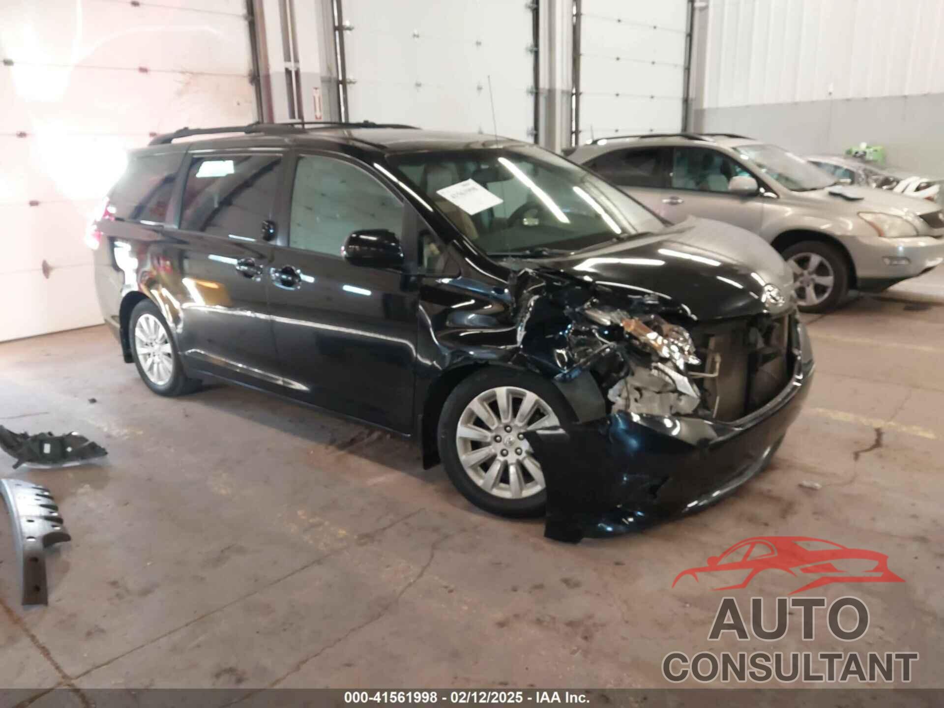 TOYOTA SIENNA 2013 - 5TDJK3DC6DS067323
