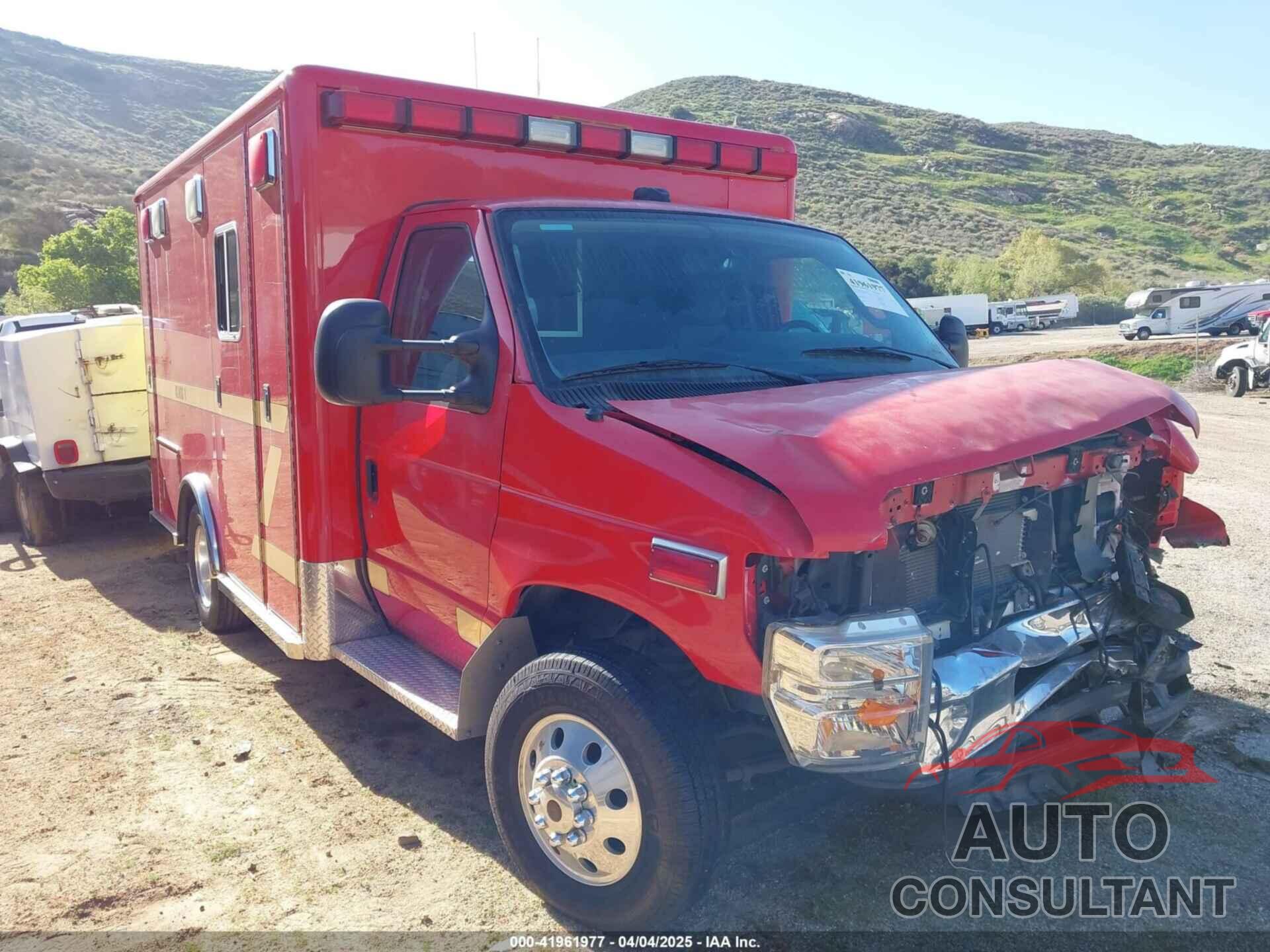FORD E-350 CUTAWAY 2015 - 1FDWE3FSXFDA01420