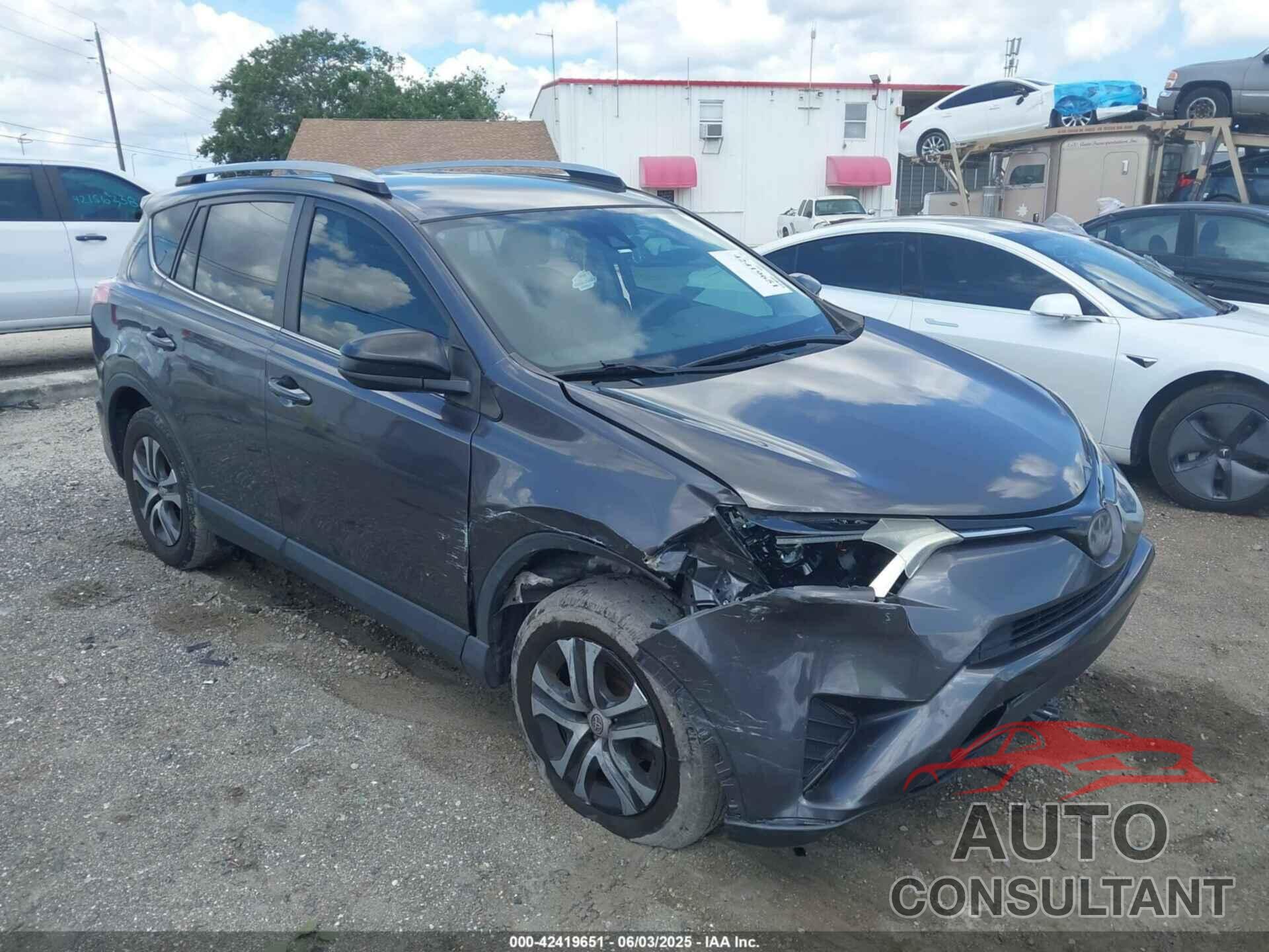 TOYOTA RAV4 2018 - JTMZFREV0JJ154430
