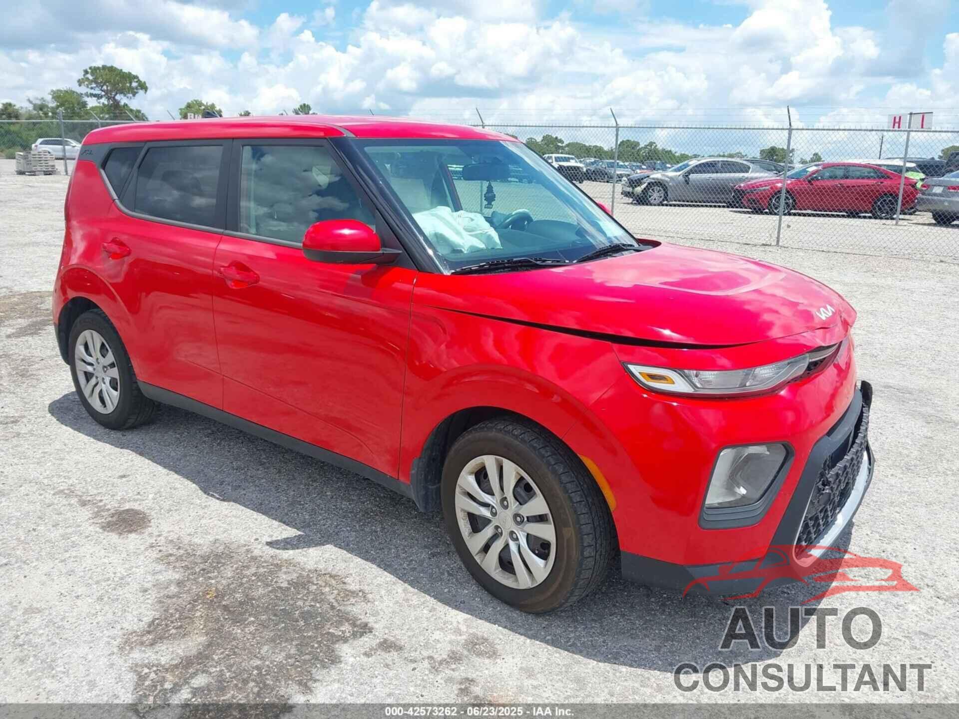 KIA SOUL 2022 - KNDJ23AU5N7157393