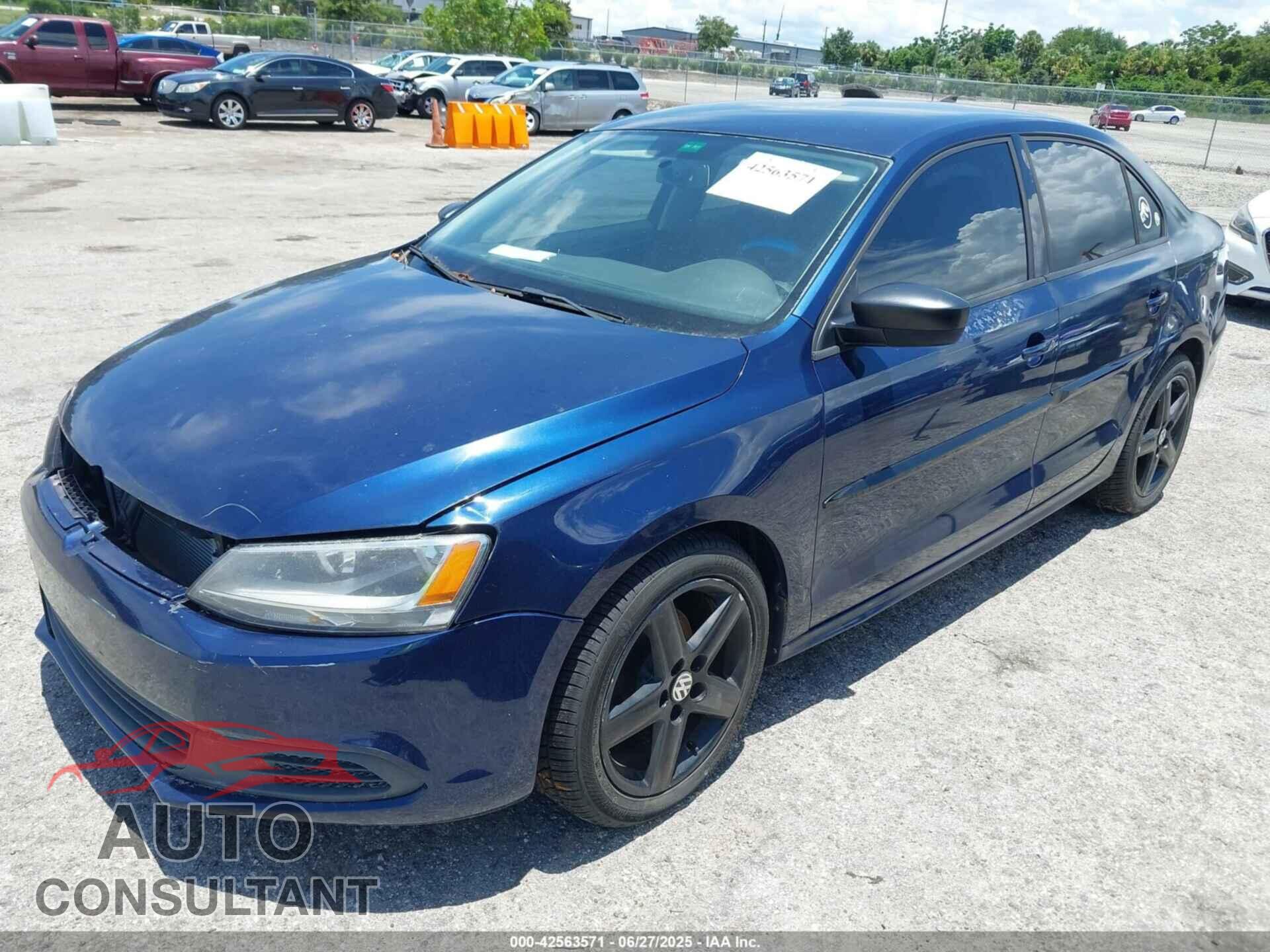 VOLKSWAGEN JETTA 2012 - 3VW2K7AJ1CM405155