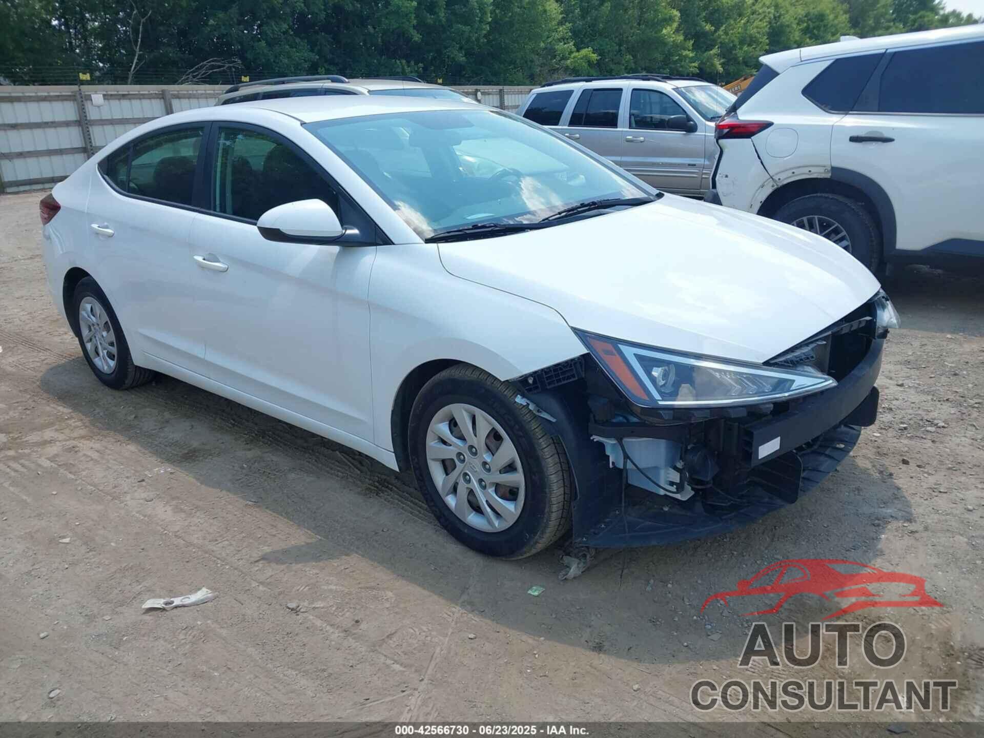 HYUNDAI ELANTRA 2019 - 5NPD74LF0KH428368