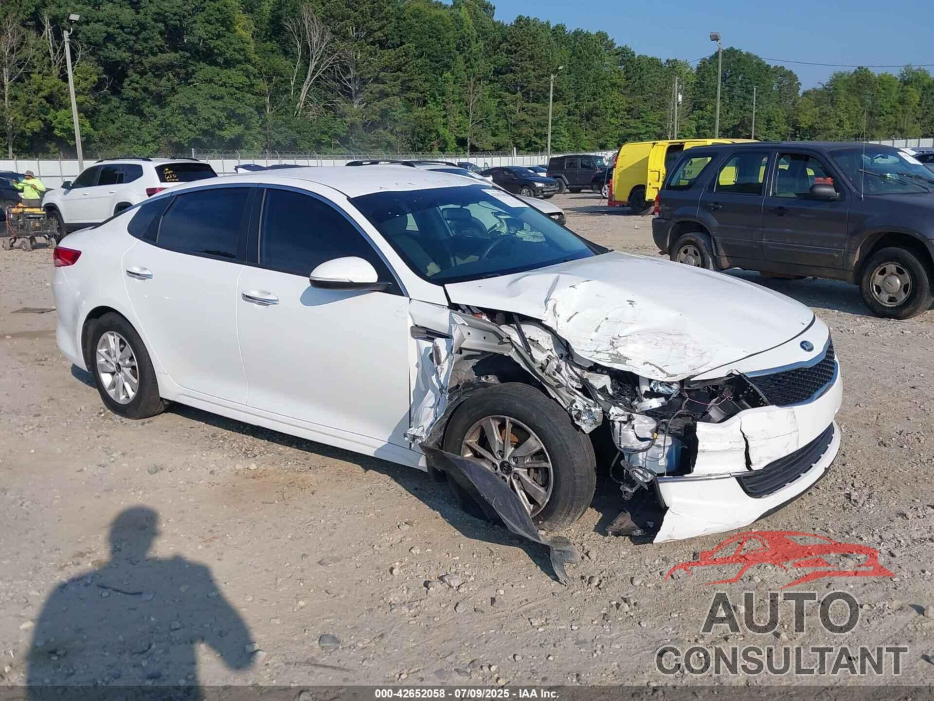 KIA OPTIMA 2016 - 5XXGT4L39GG057616