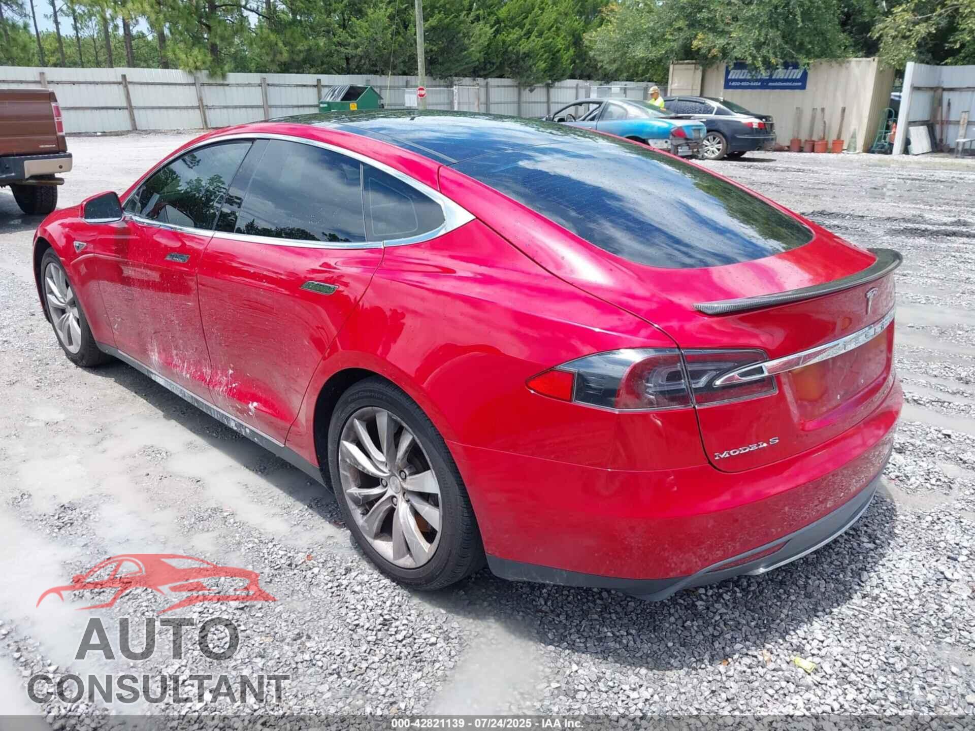 TESLA MODEL S 2015 - 5YJSA1H11FF080282