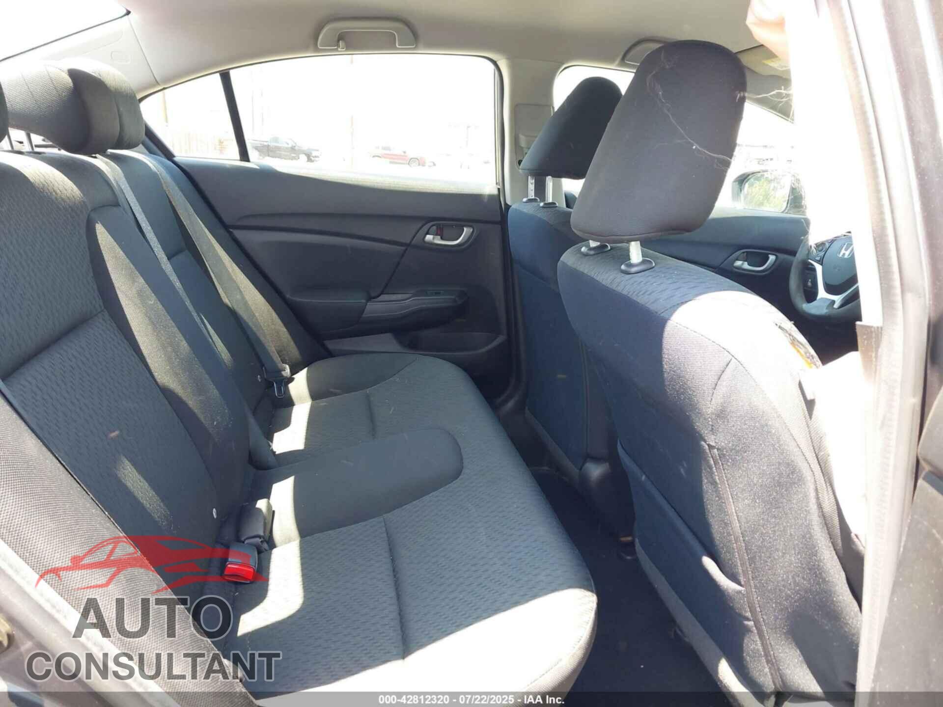 HONDA CIVIC 2015 - 19XFB2F71FE248357