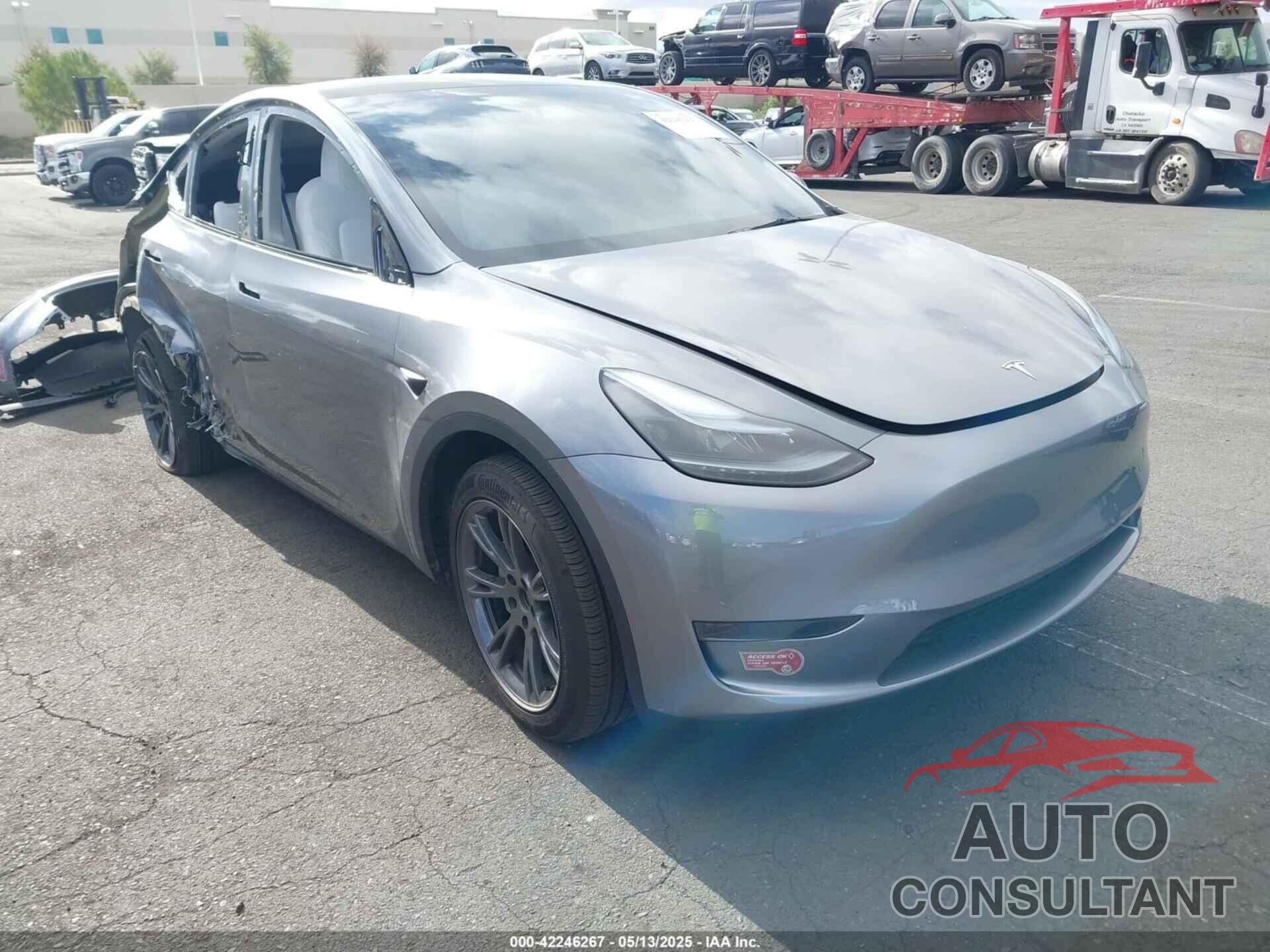 TESLA MODEL Y 2024 - 7SAYGDED7RF197638
