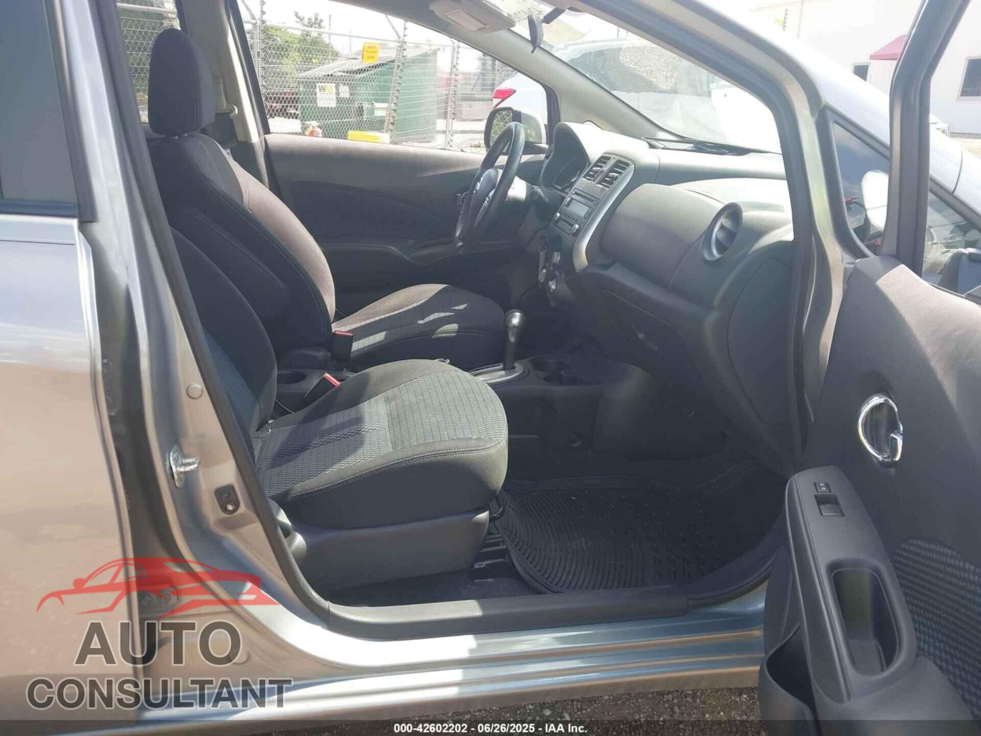 NISSAN VERSA NOTE 2014 - 3N1CE2CP8EL358172
