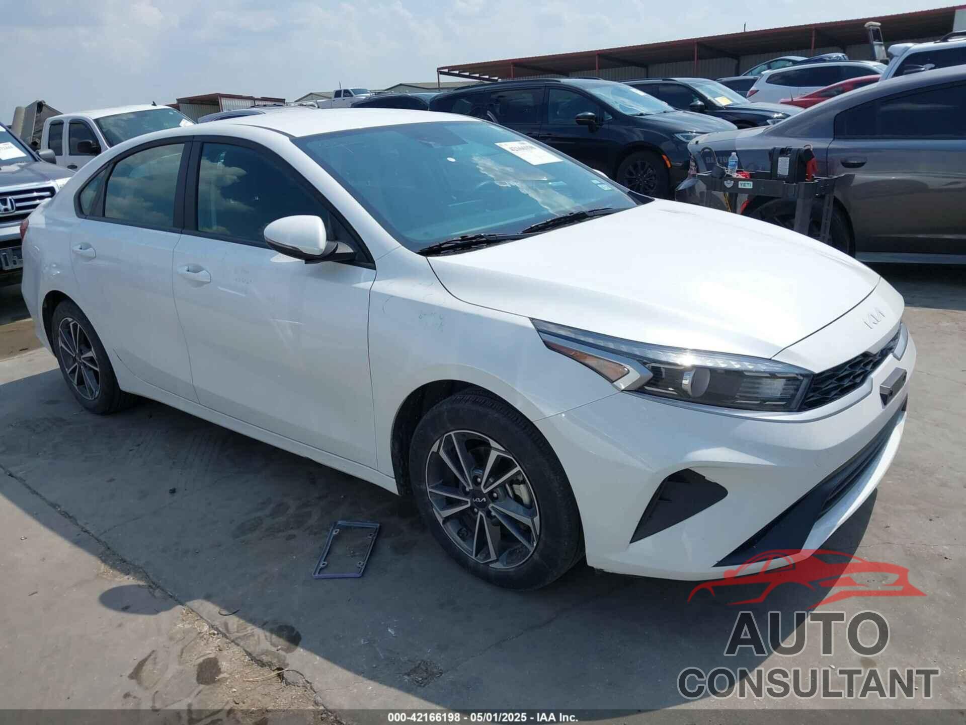 KIA FORTE 2023 - 3KPF24AD1PE637235