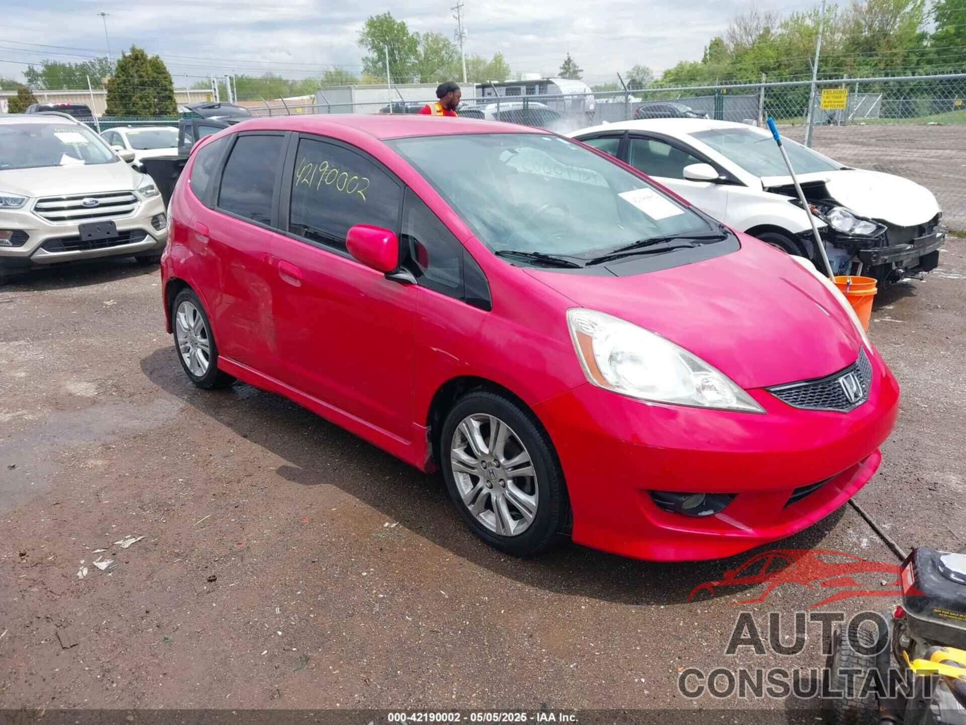 HONDA FIT 2009 - JHMGE884X9S050961