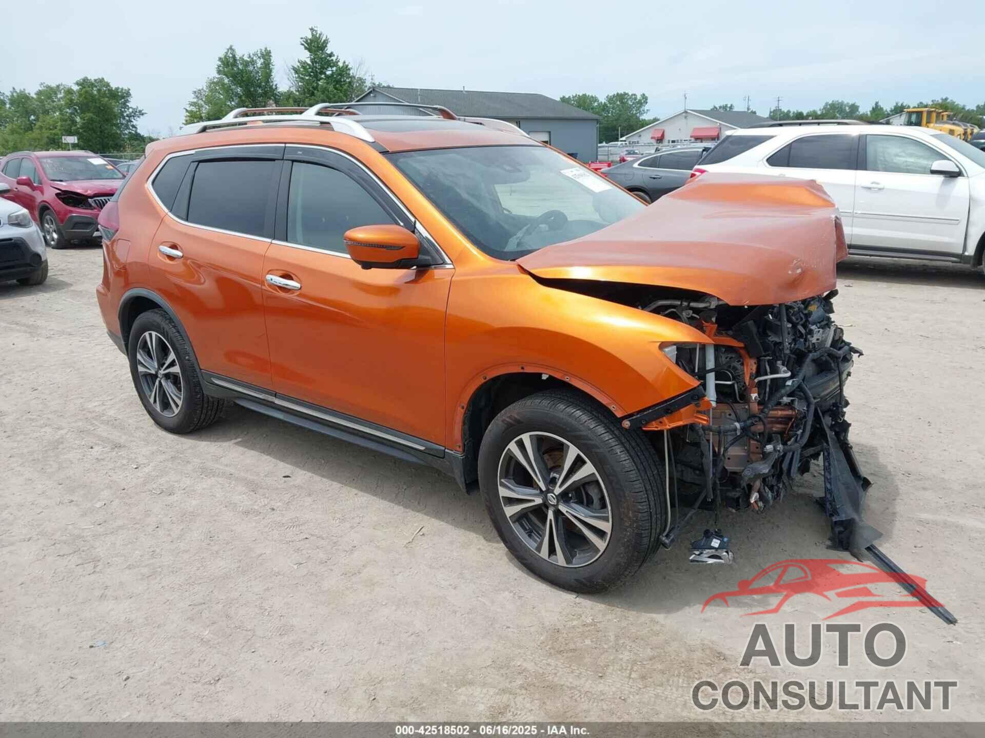 NISSAN ROGUE 2018 - JN8AT2MV4JW306053