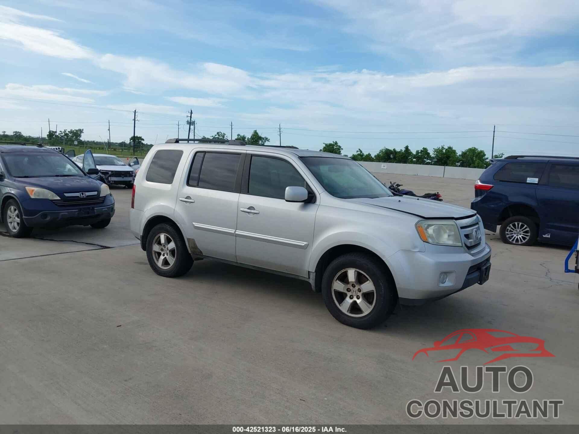 HONDA PILOT 2010 - 5FNYF3H58AB001886
