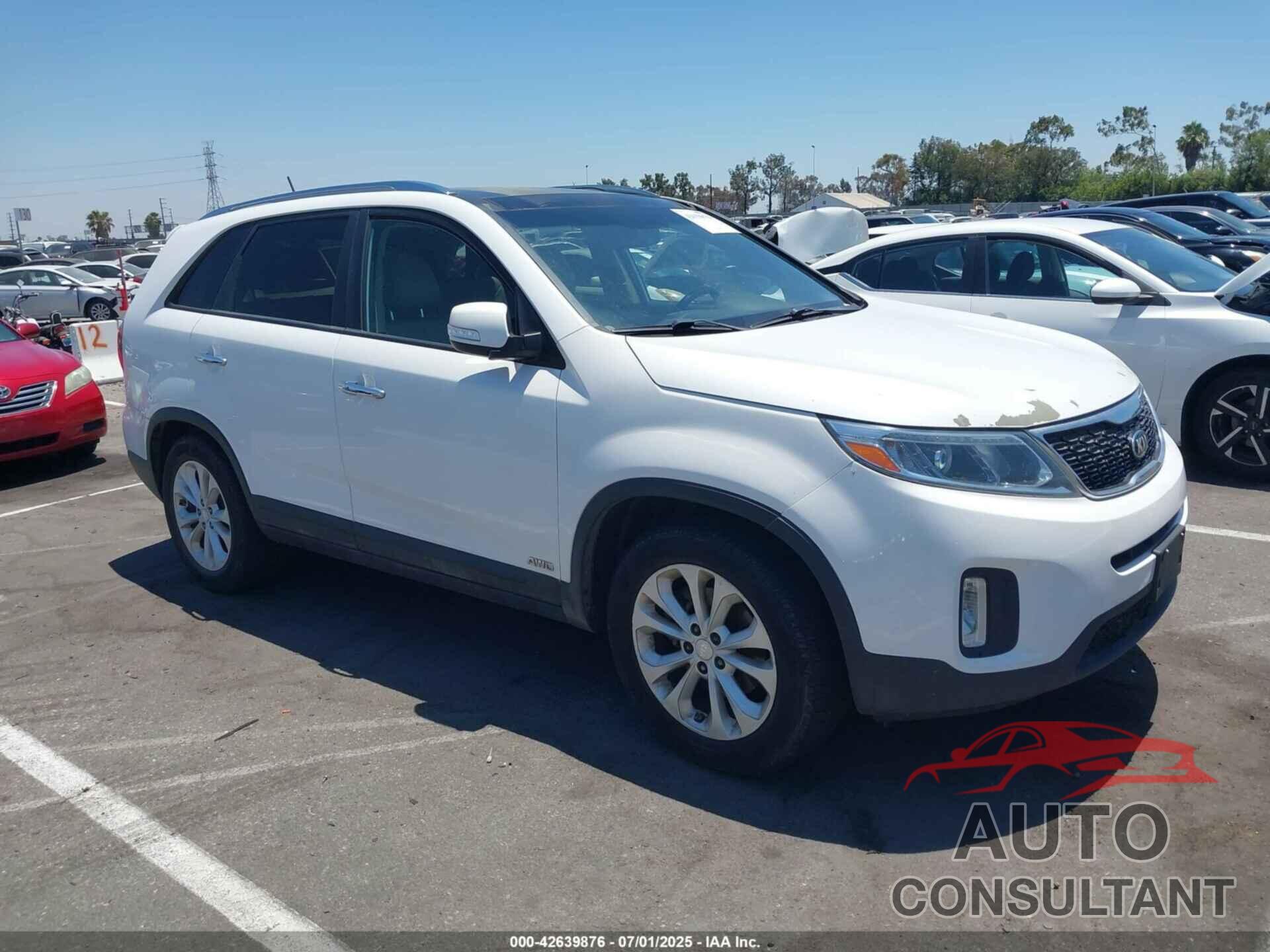 KIA SORENTO 2014 - 5XYKUDA75EG543412