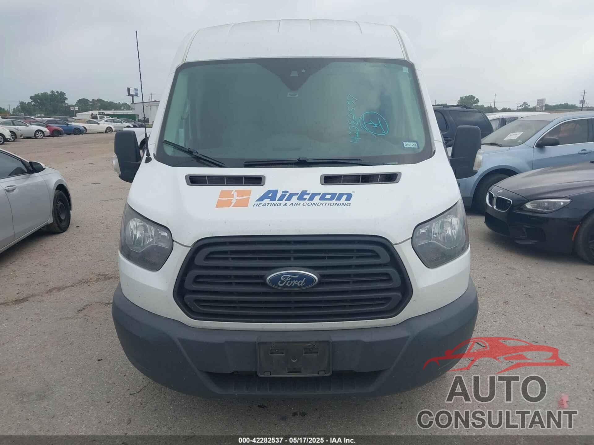 FORD TRANSIT-250 2018 - 1FTYR1CM1JKA69797
