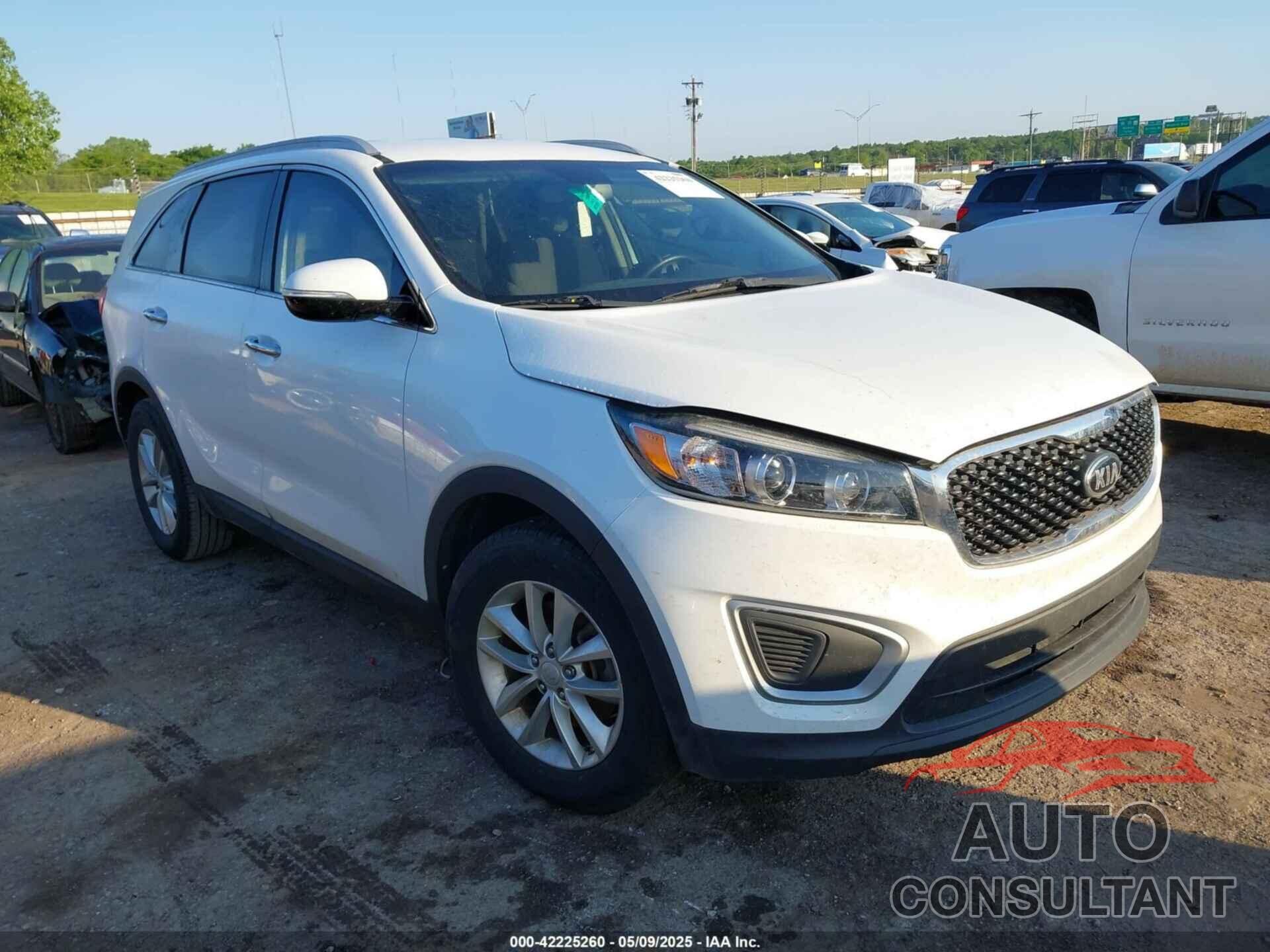KIA SORENTO 2017 - 5XYPG4A36HG242551