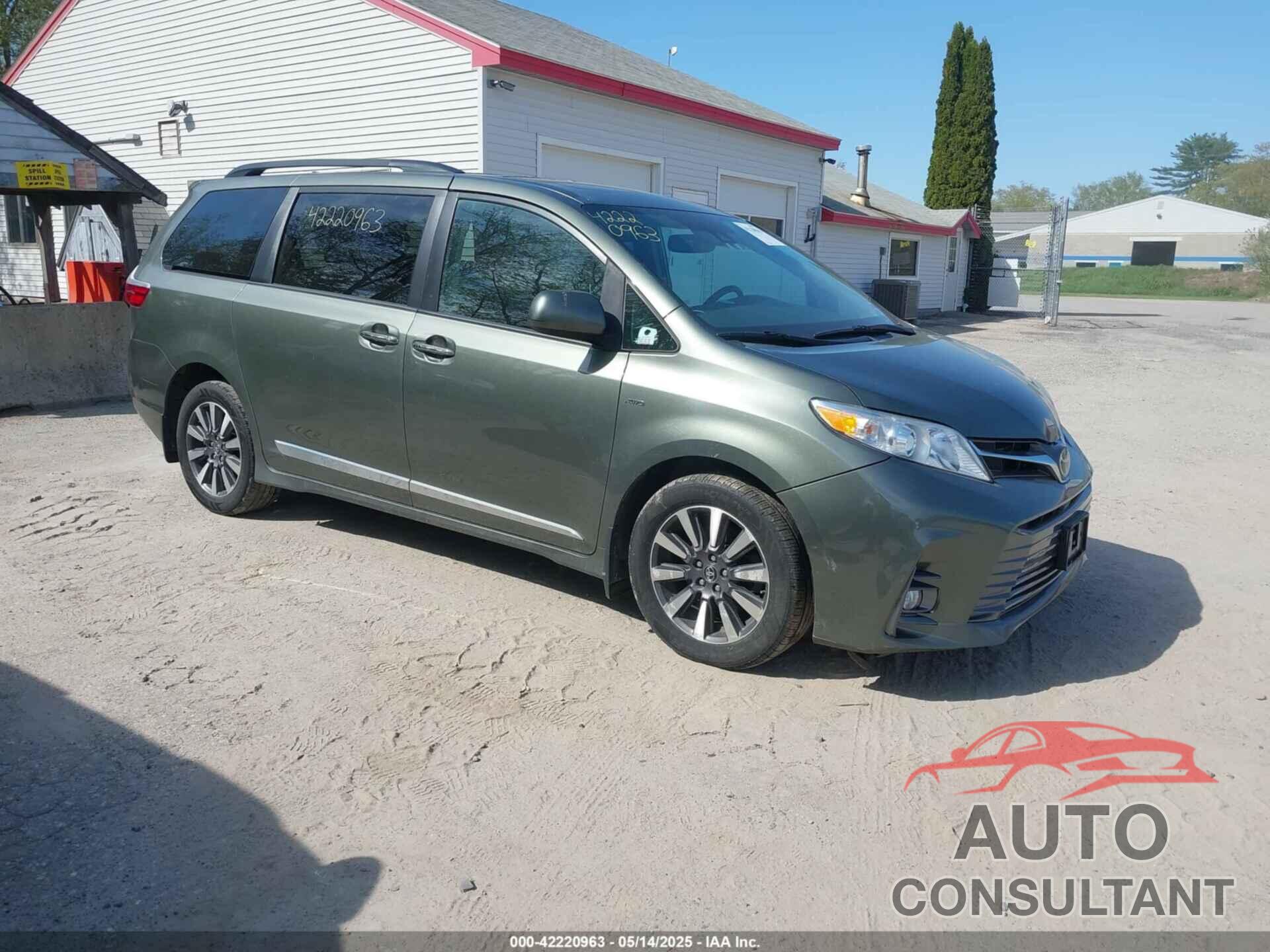TOYOTA SIENNA 2019 - 5TDDZ3DC5KS218481