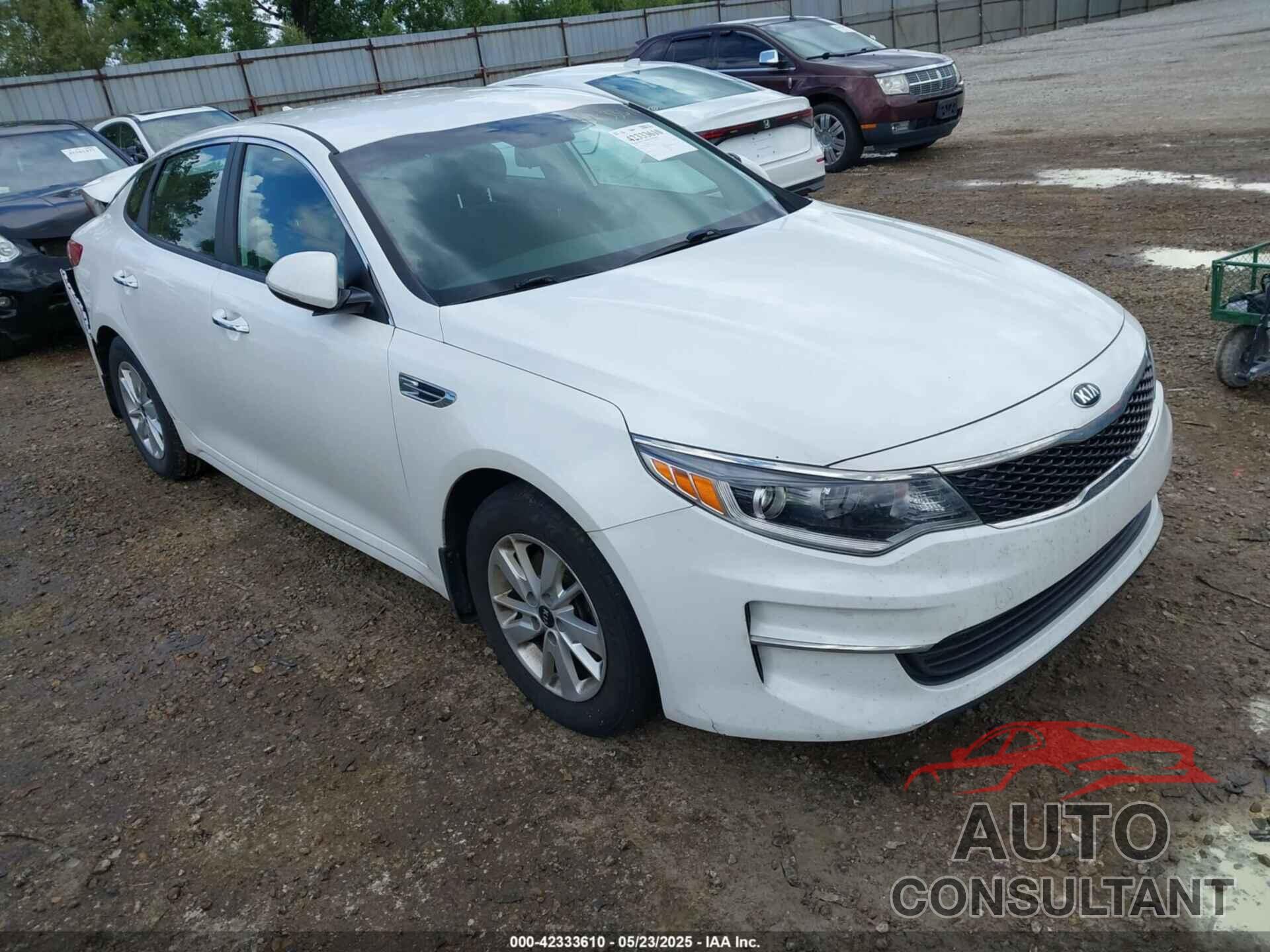 KIA OPTIMA 2018 - KNAGT4L33J5232905