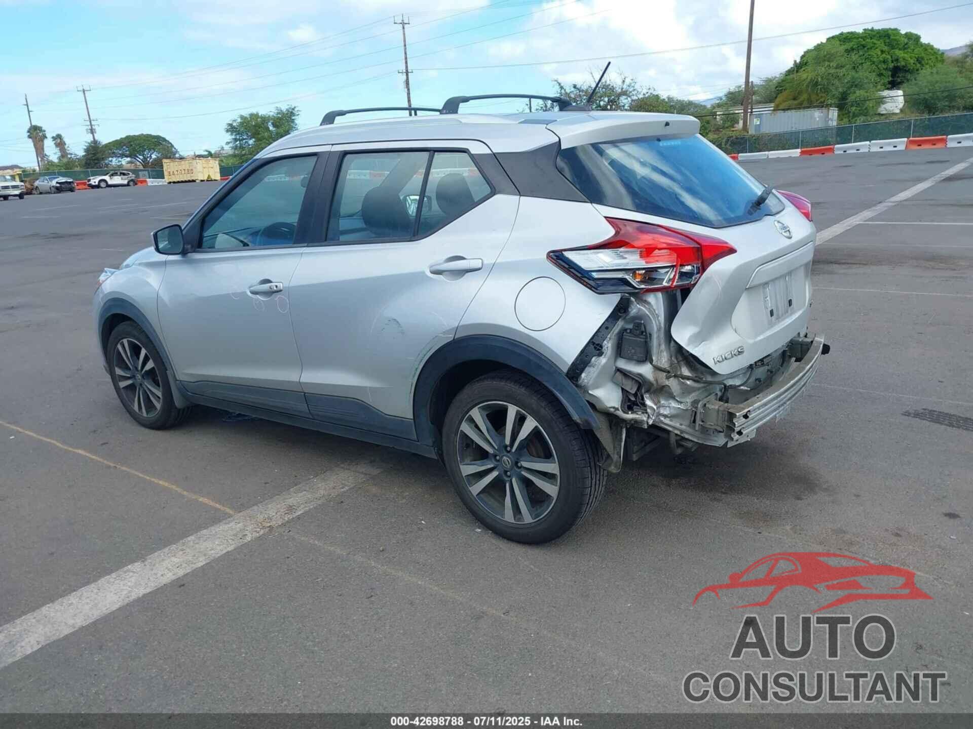 NISSAN KICKS 2019 - 3N1CP5CU0KL557441