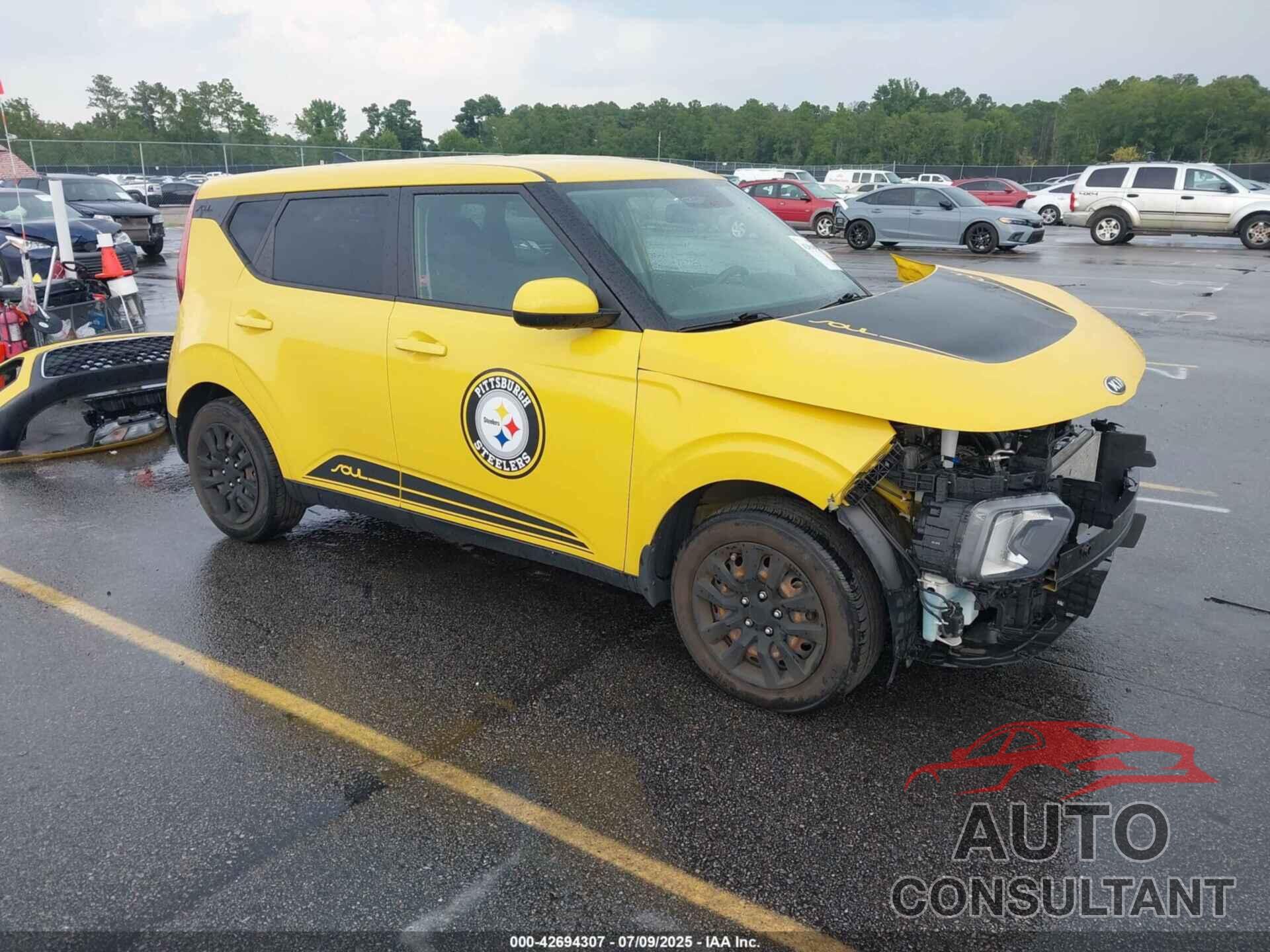 KIA SOUL 2020 - KNDJ23AU2L7096632