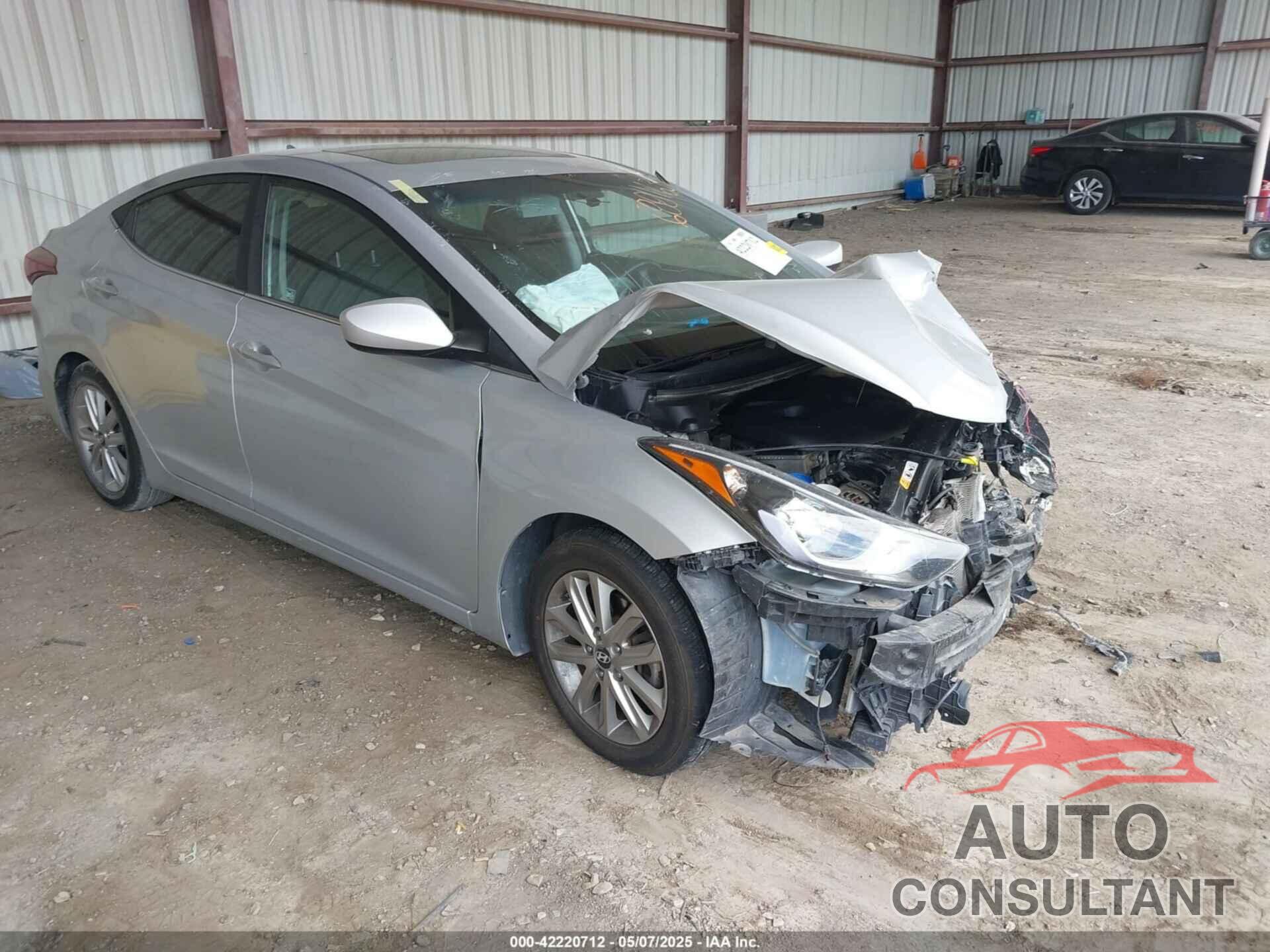 HYUNDAI ELANTRA 2015 - KMHDH4AE0FU342119