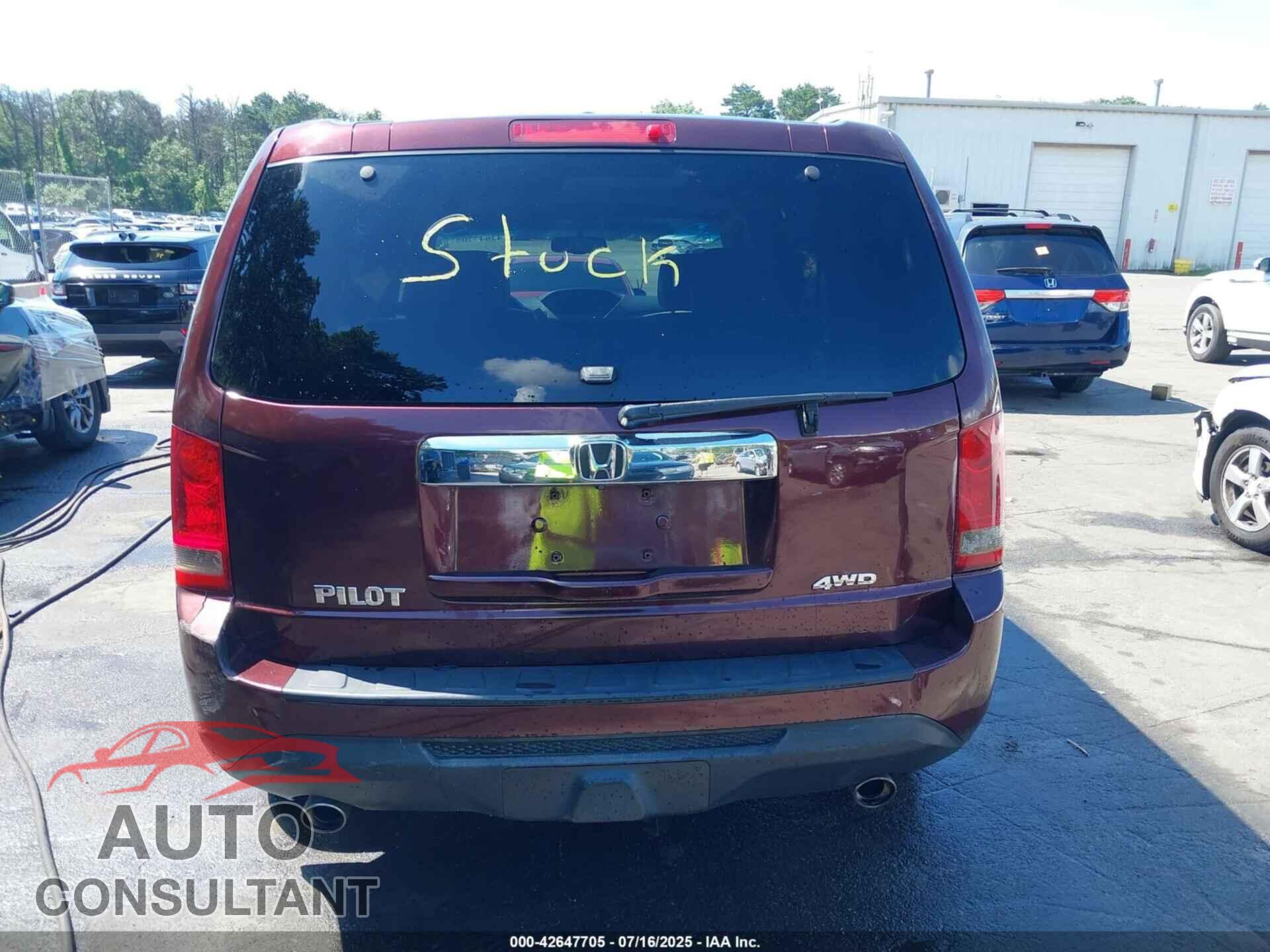 HONDA PILOT 2014 - 5FNYF4H53EB044169