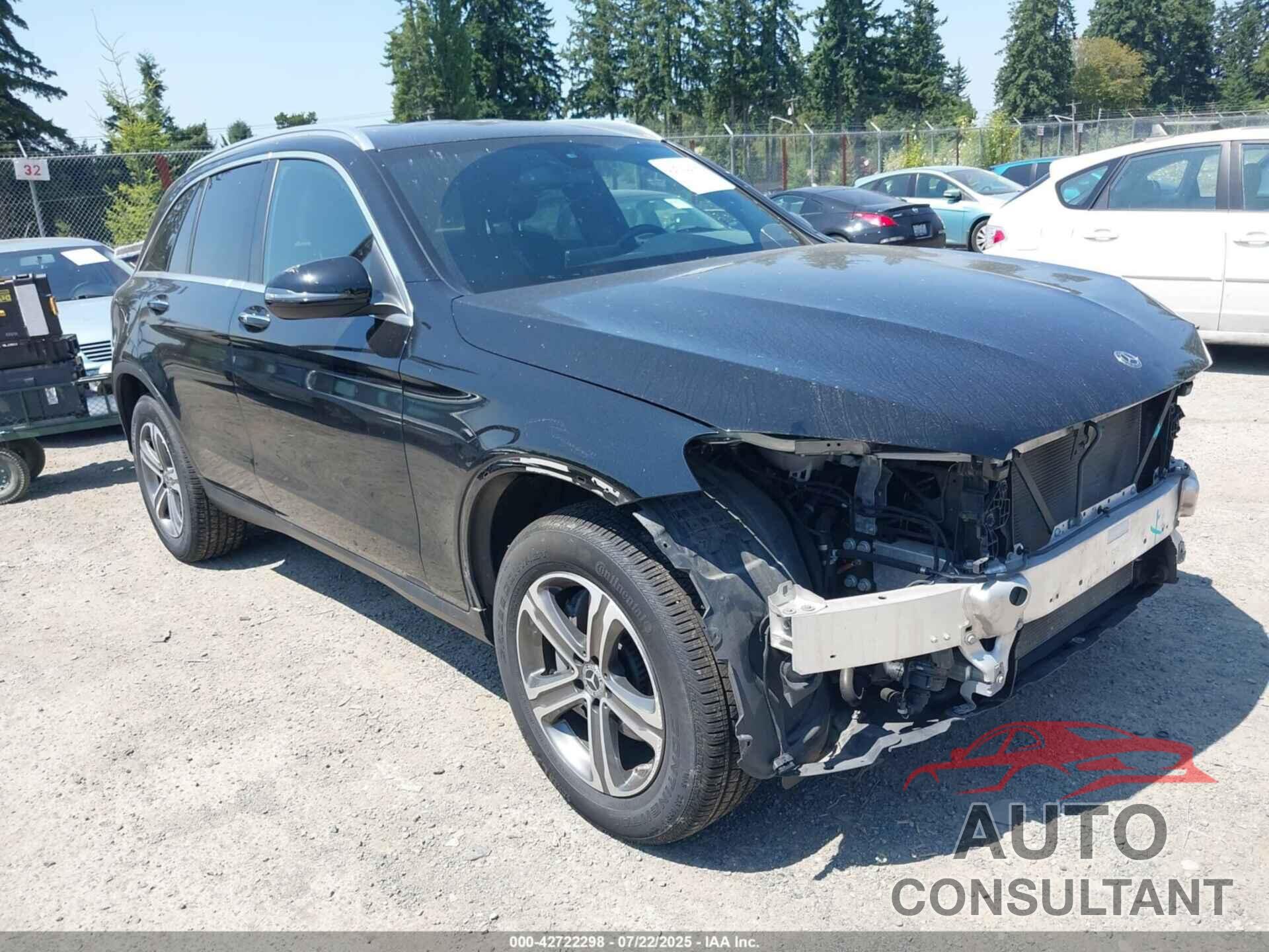 MERCEDES-BENZ GLC 300 2019 - WDC0G4KB9KV136855