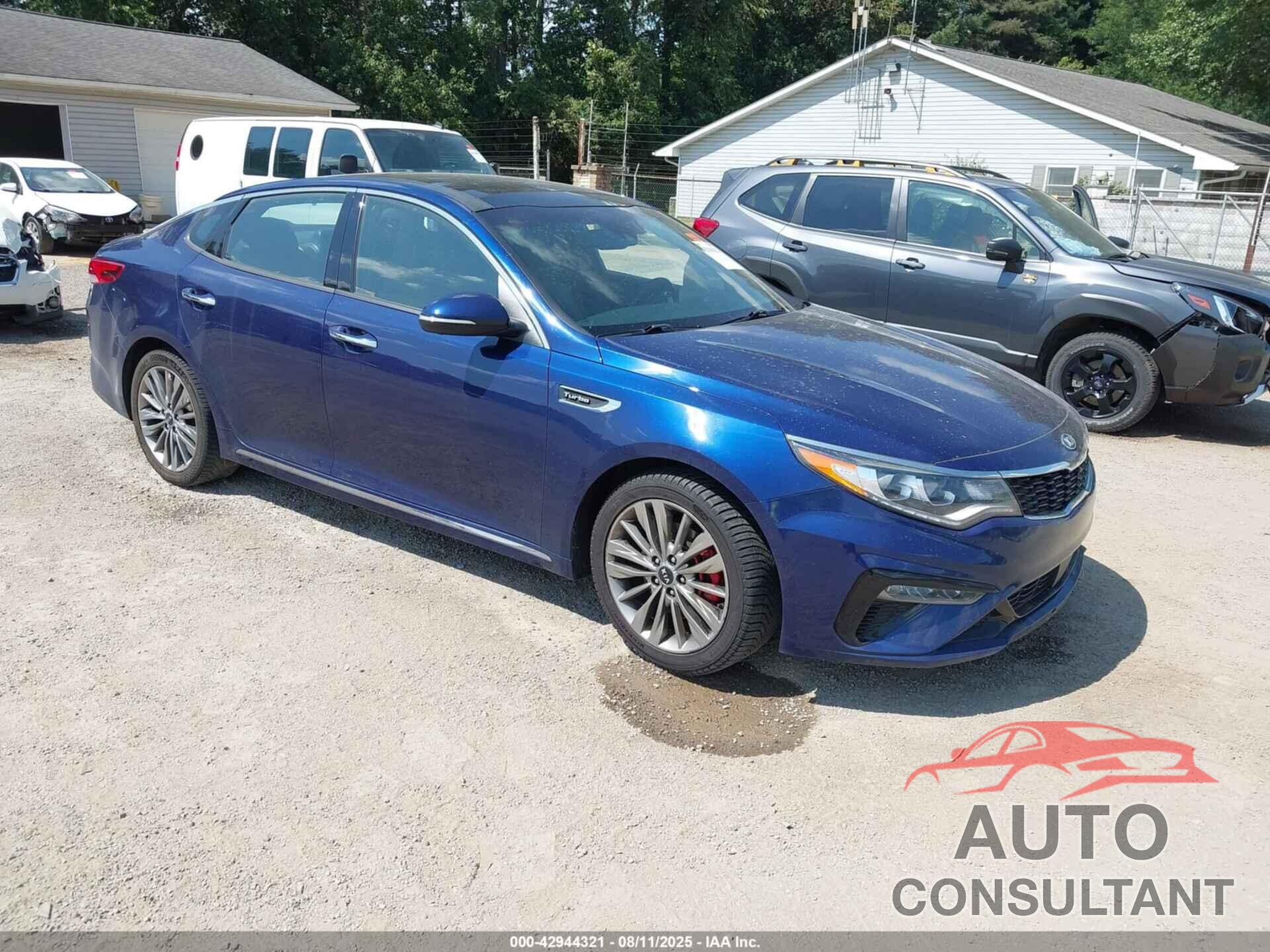 KIA OPTIMA 2019 - 5XXGV4L28KG314811