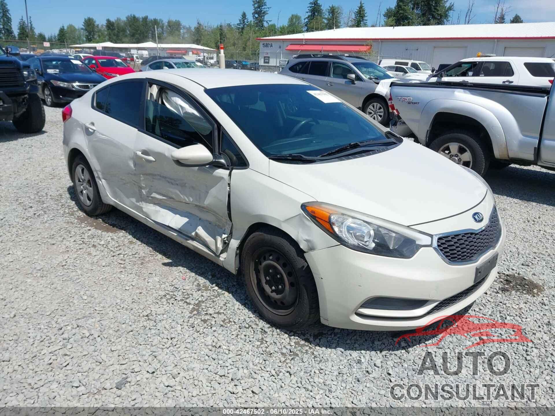 KIA FORTE 2015 - KNAFK4A61F5367027