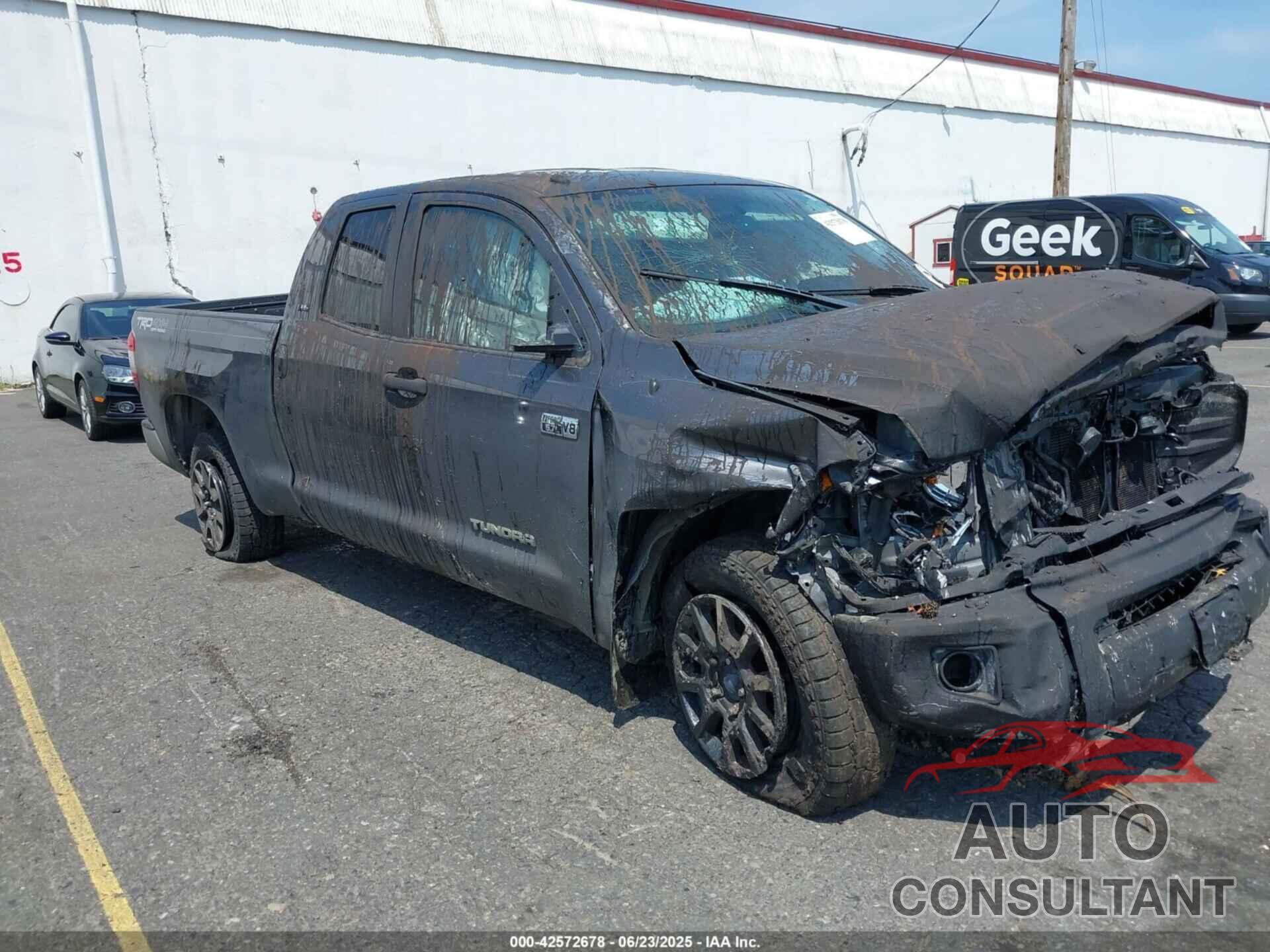 TOYOTA TUNDRA 2014 - 5TFUY5F18EX364964