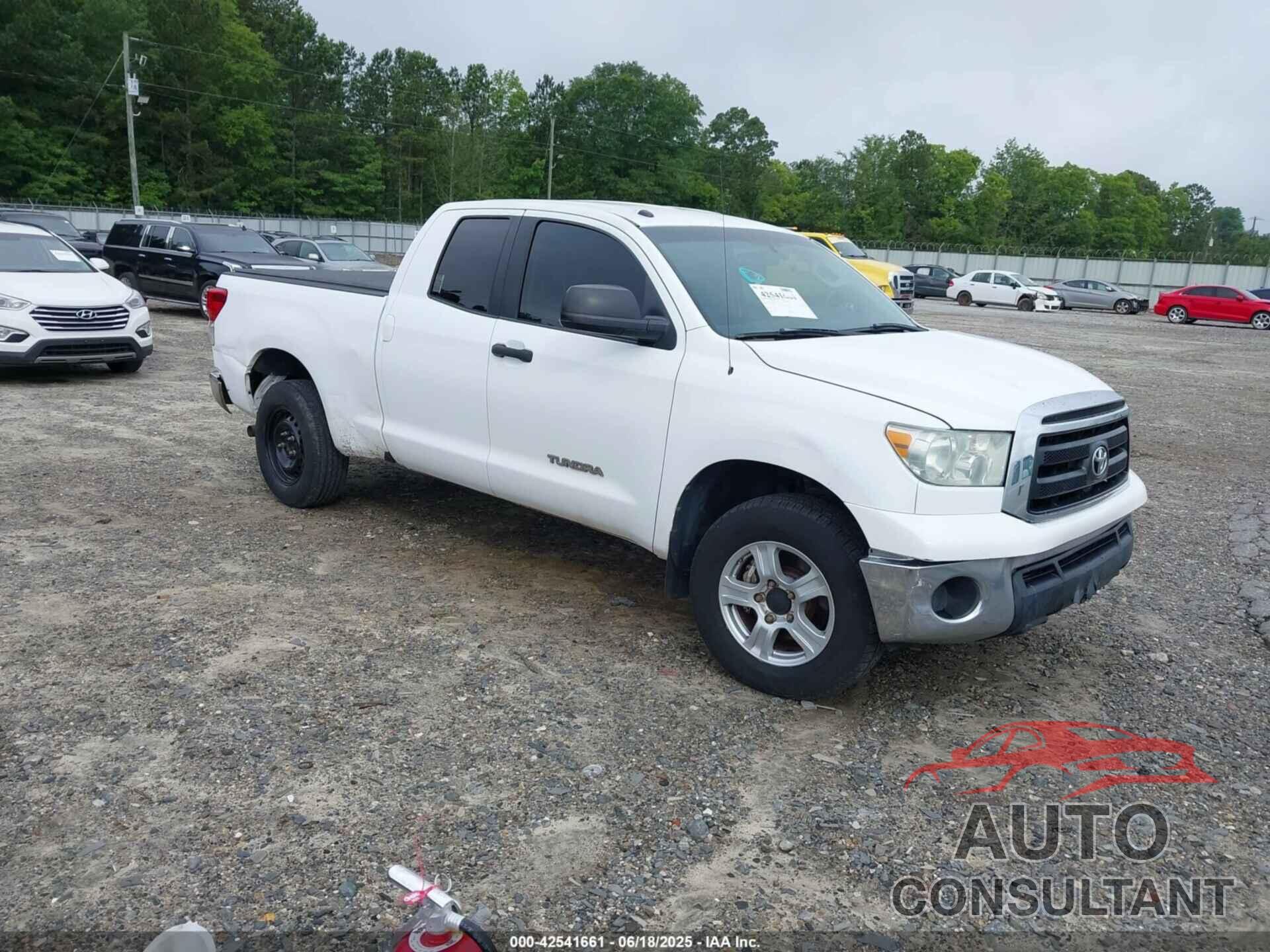 TOYOTA TUNDRA 2010 - 5TFUM5F14AX009280