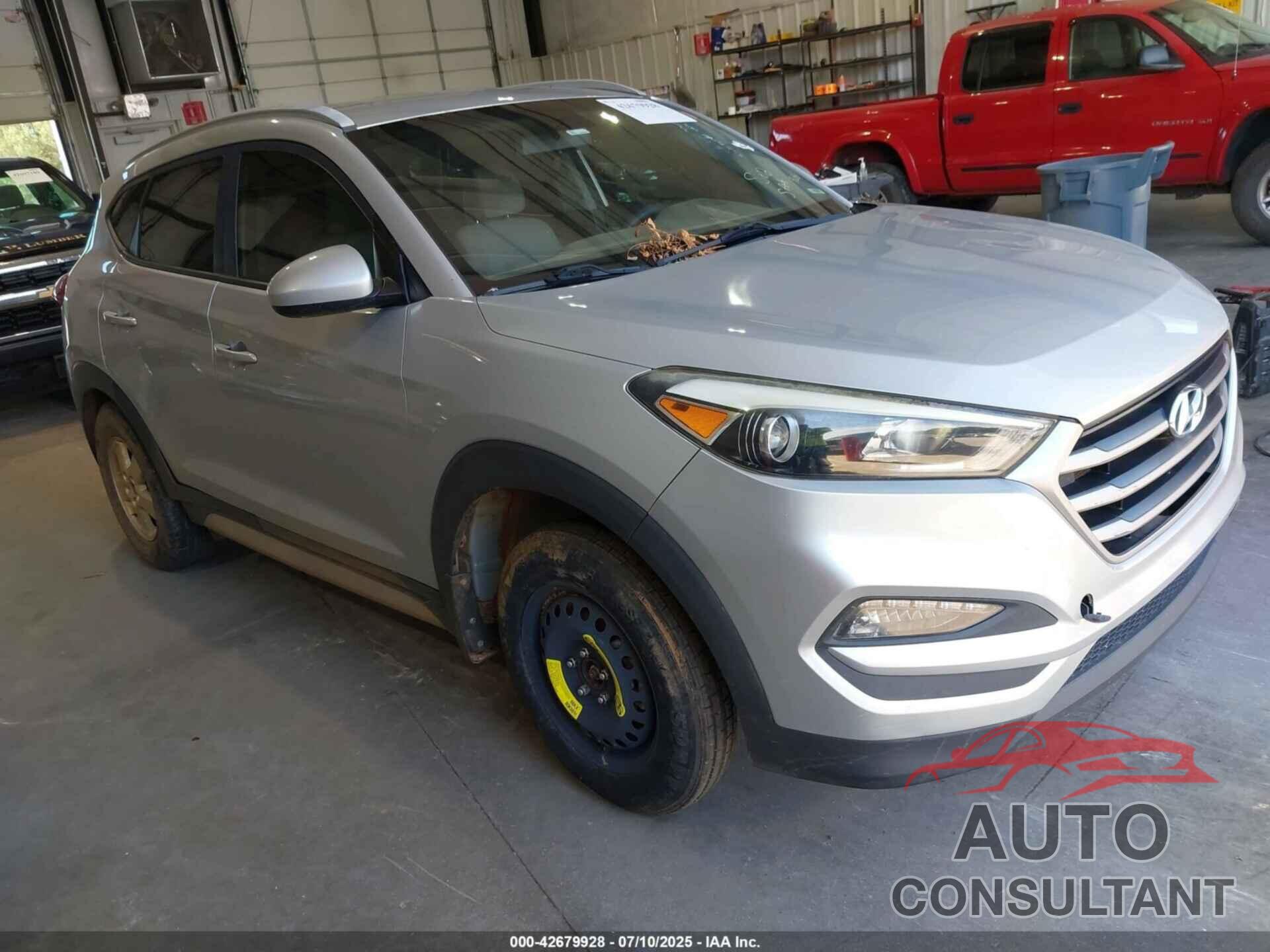HYUNDAI TUCSON 2018 - KM8J33A4XJU684785