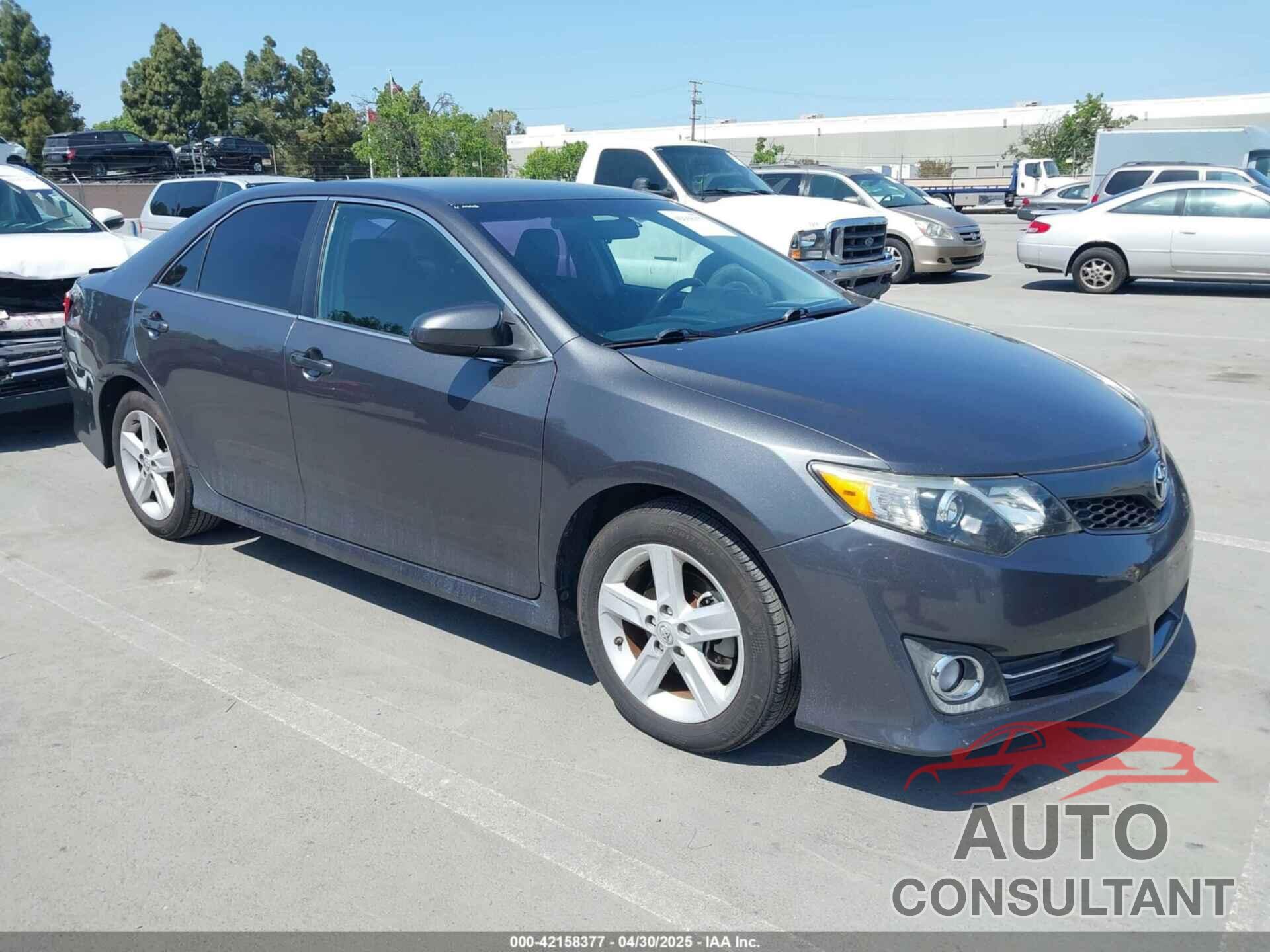 TOYOTA CAMRY 2014 - 4T1BF1FK3EU399861