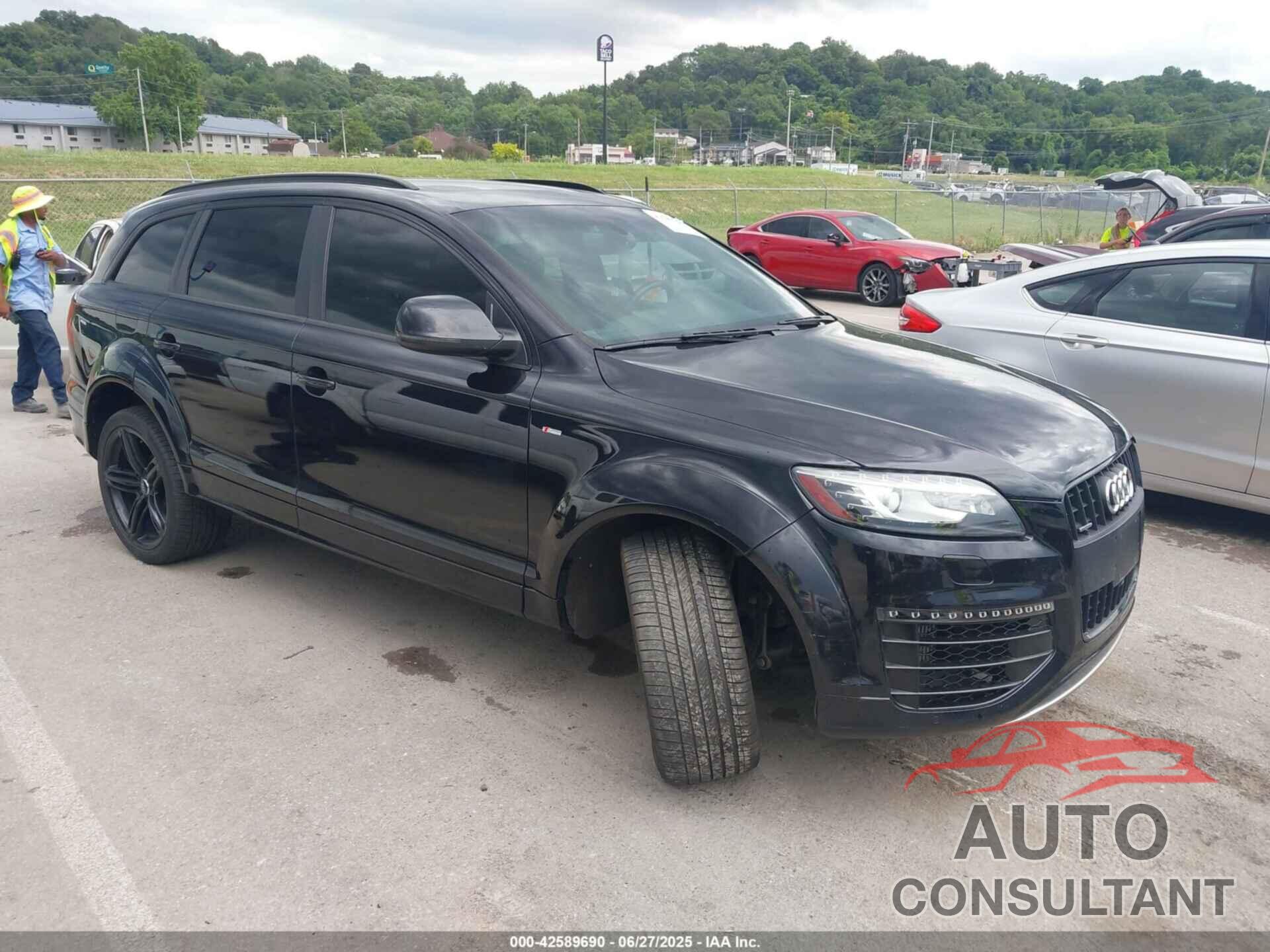 AUDI Q7 2015 - WA1WMAFE8FD008737