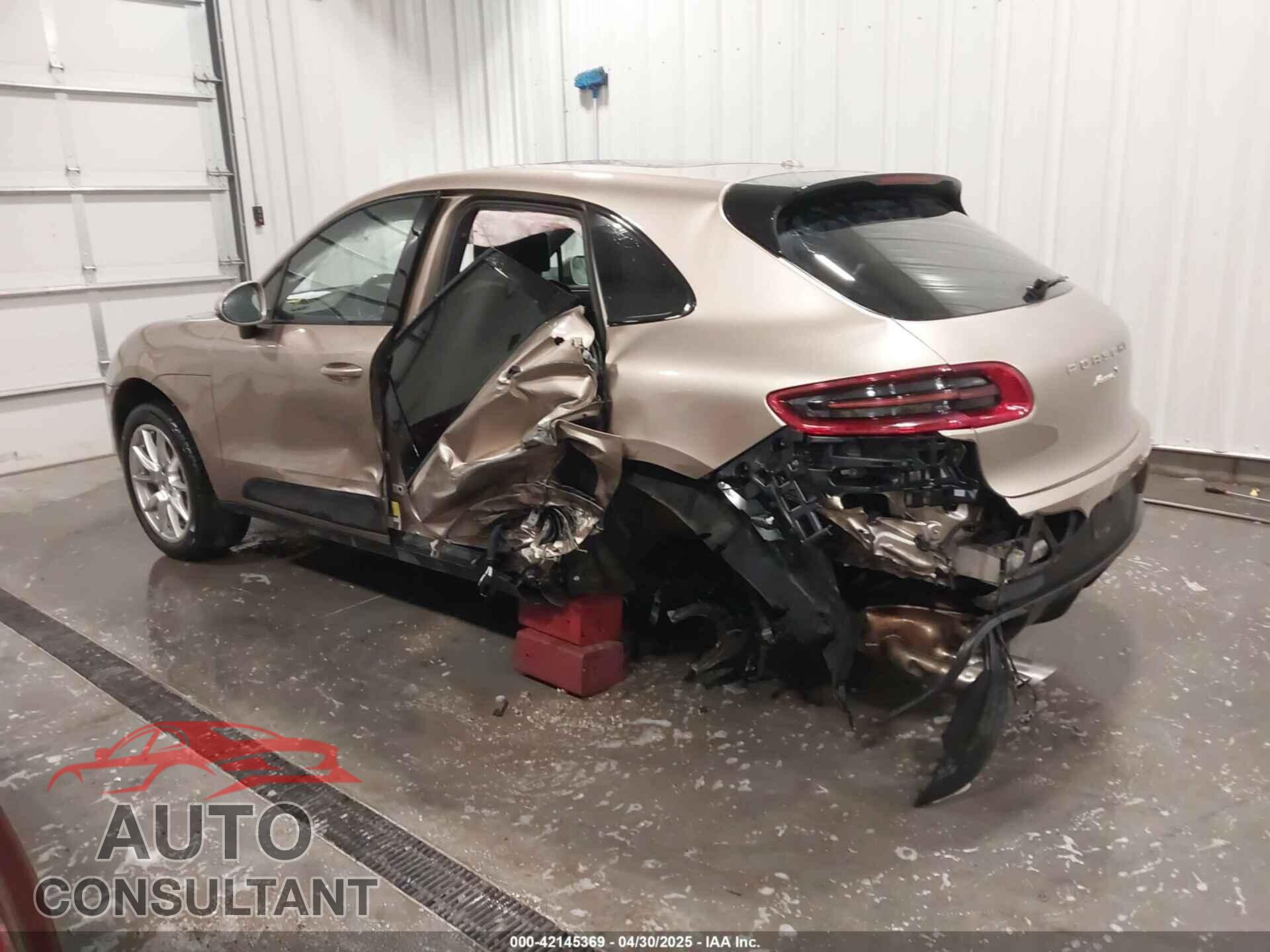 PORSCHE MACAN 2016 - WP1AB2A55GLB45496