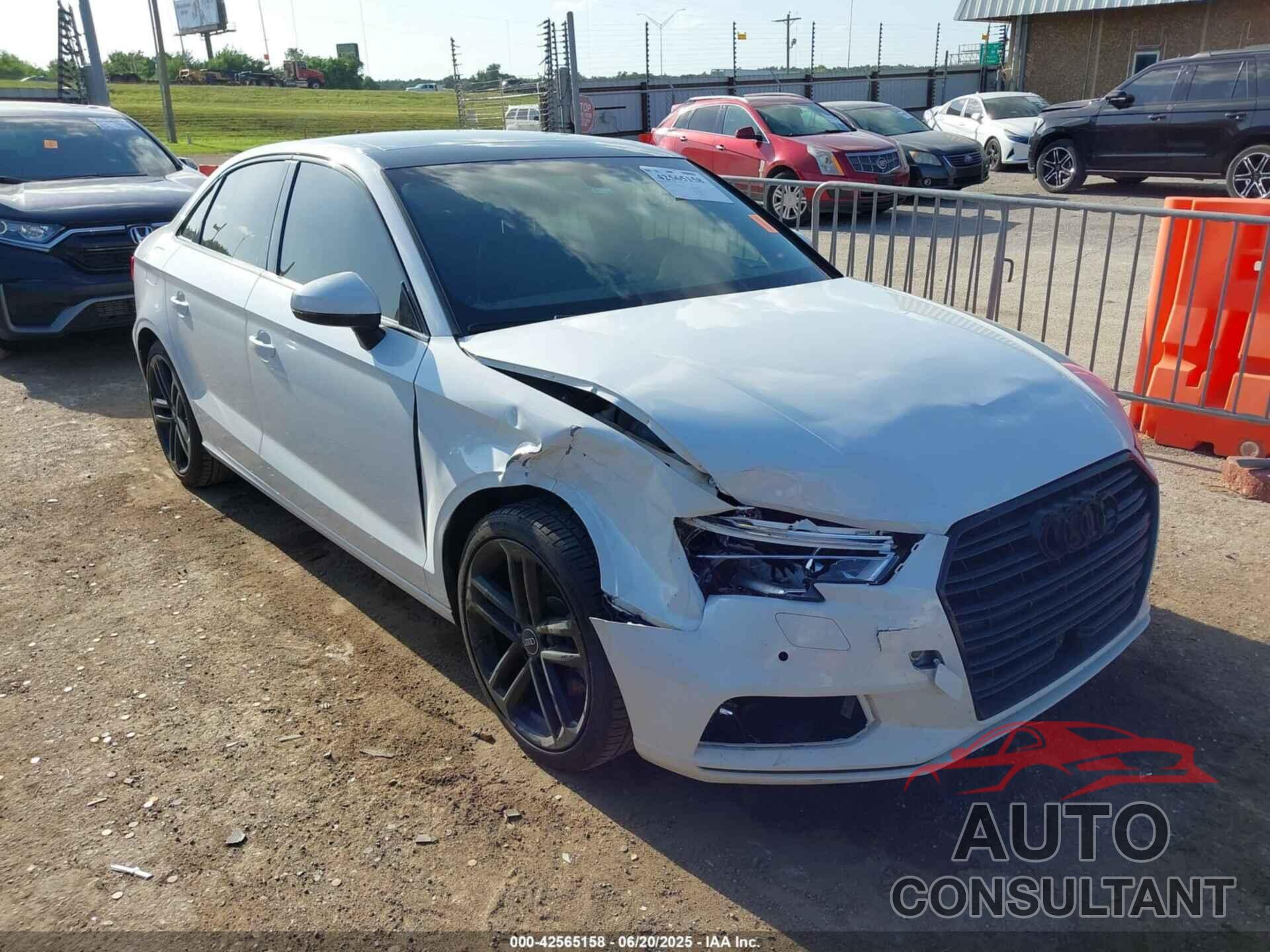 AUDI A3 2020 - WAUAUGFF6LA030676