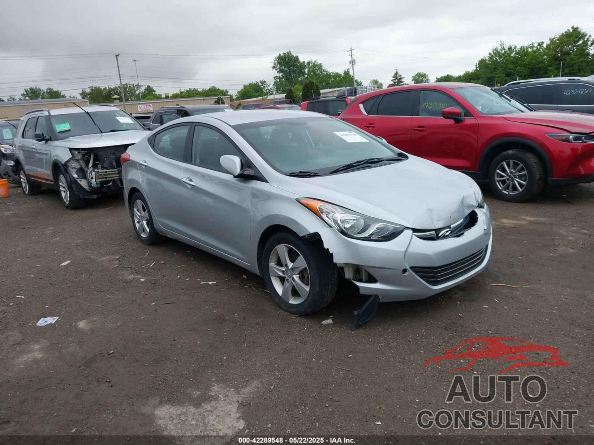 HYUNDAI ELANTRA 2013 - 5NPDH4AE2DH321624