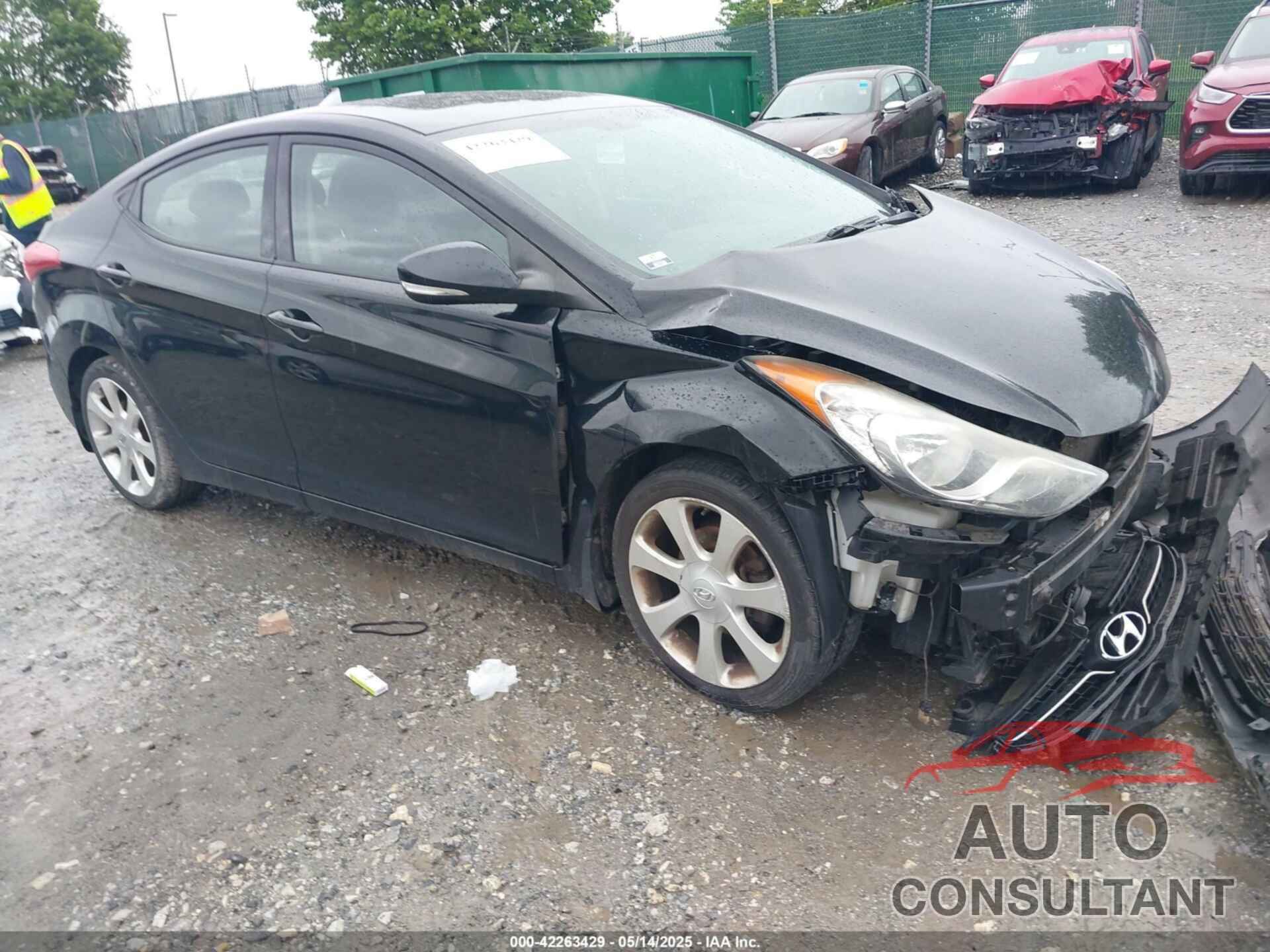 HYUNDAI ELANTRA 2013 - 5NPDH4AE9DH403284