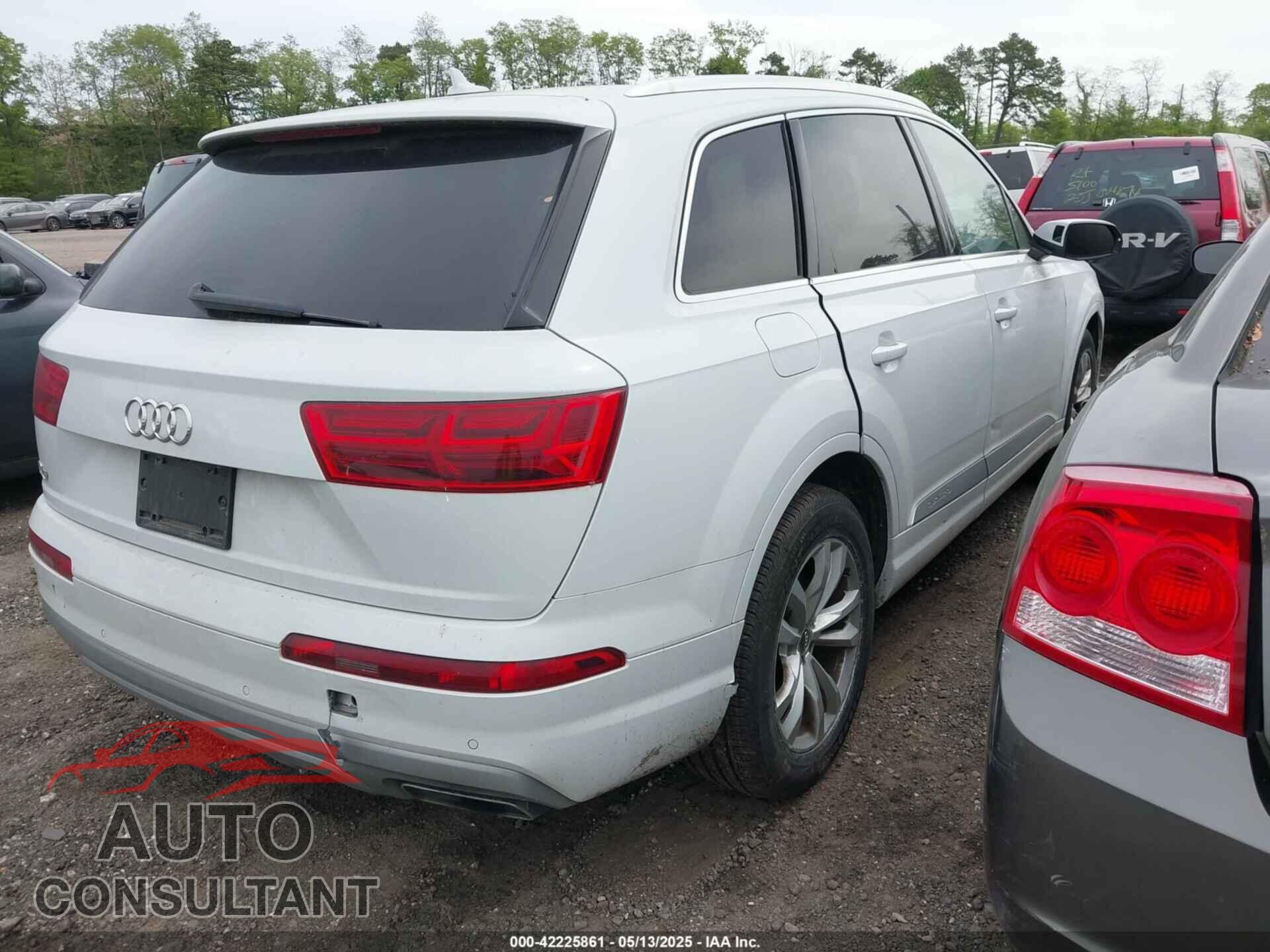 AUDI Q7 2019 - WA1LAAF7XKD006382