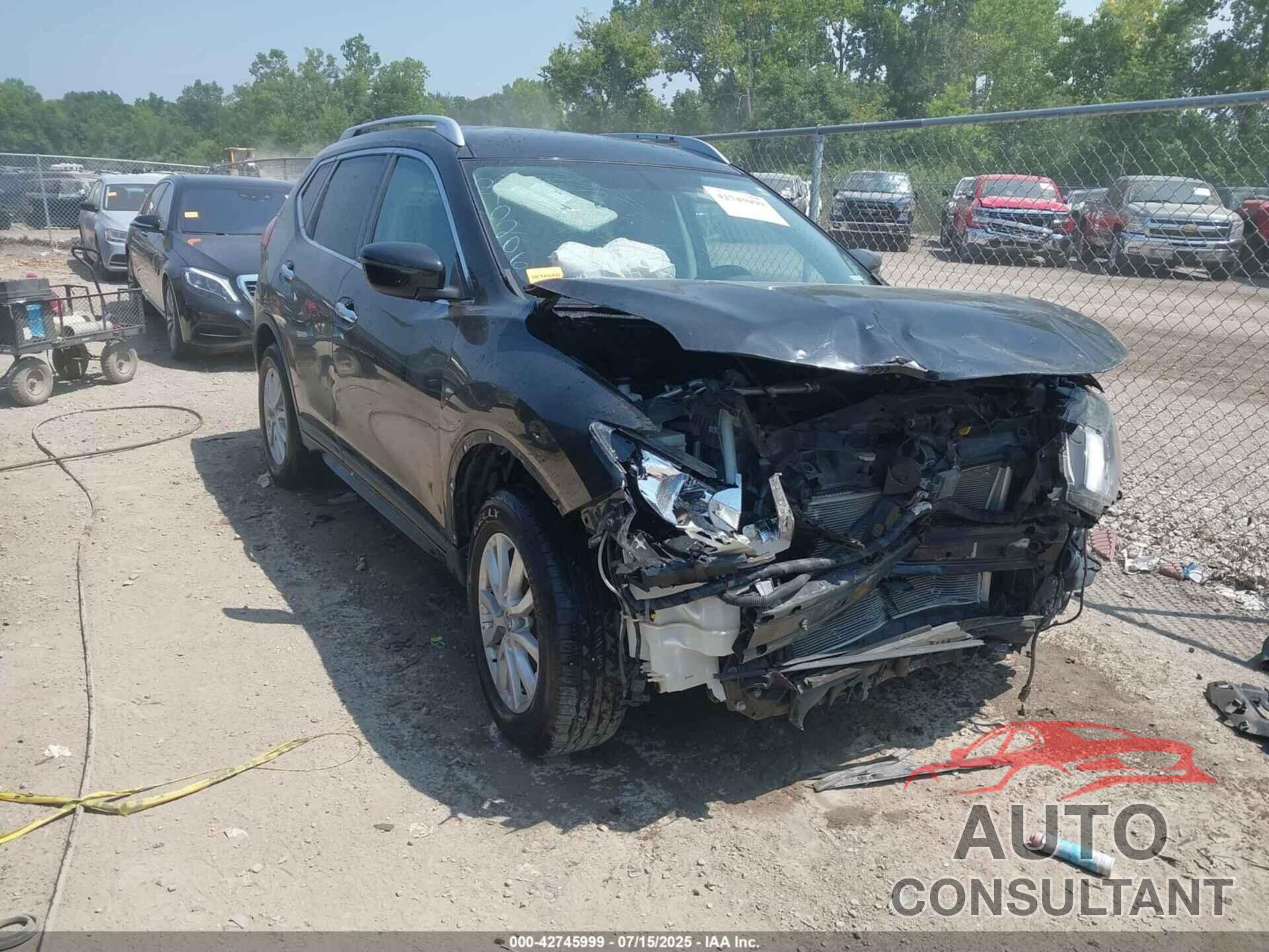 NISSAN ROGUE 2018 - KNMAT2MV9JP508022