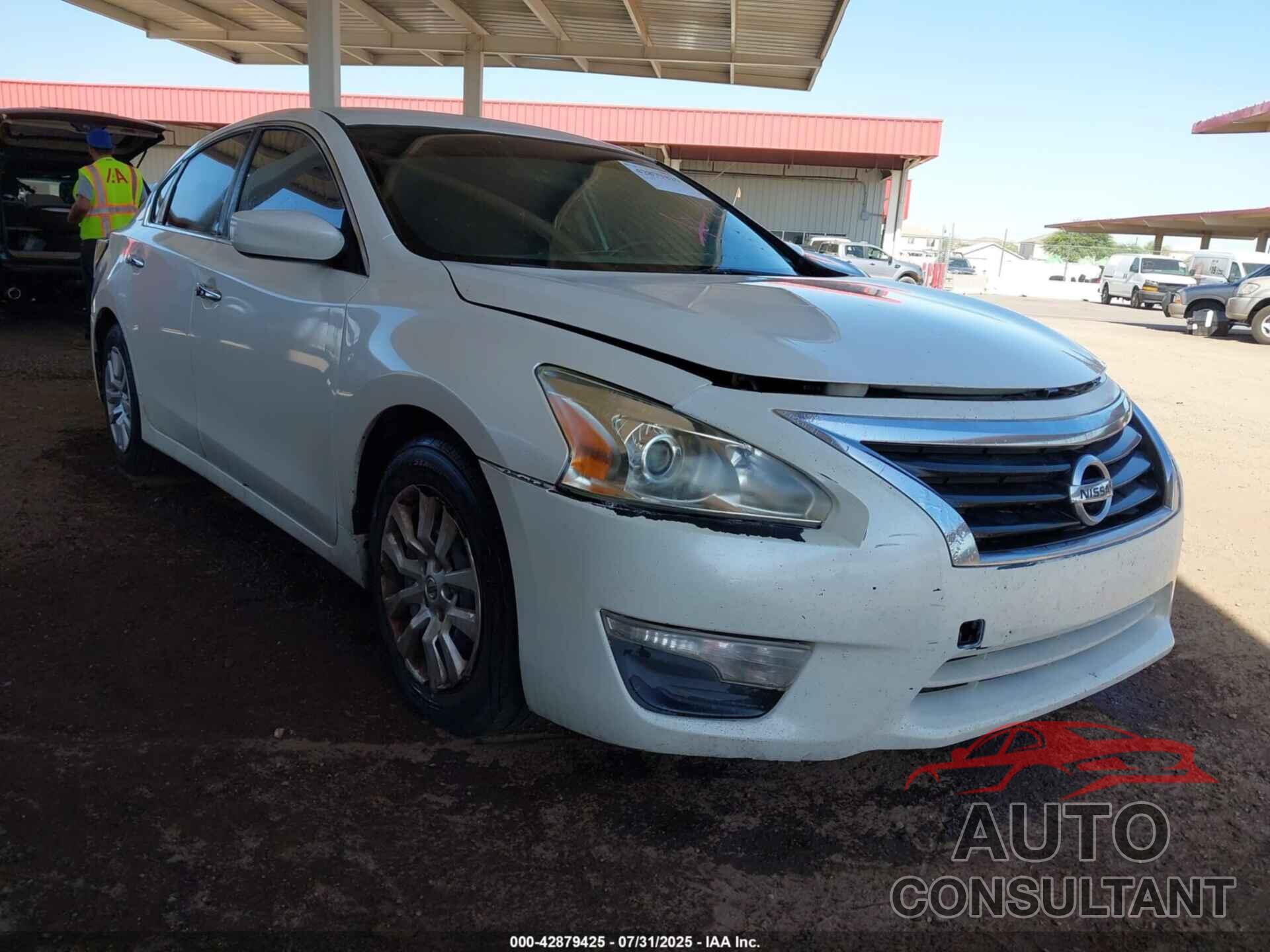 NISSAN ALTIMA 2015 - 1N4AL3AP0FC235357