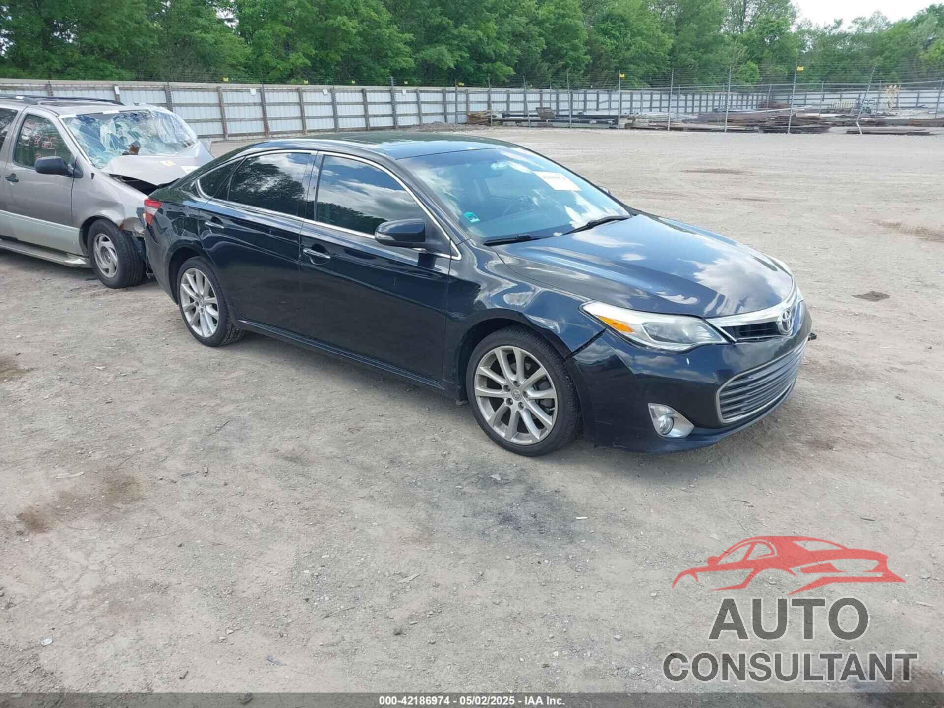TOYOTA AVALON 2013 - 4T1BK1EB1DU042643