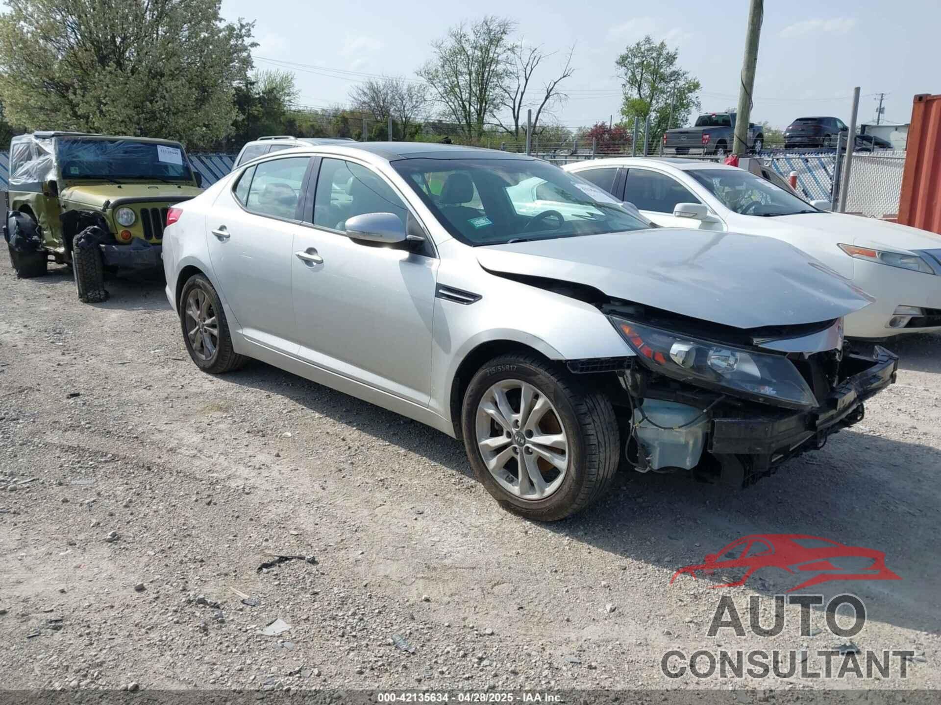 KIA OPTIMA 2011 - KNAGN4A79B5161243