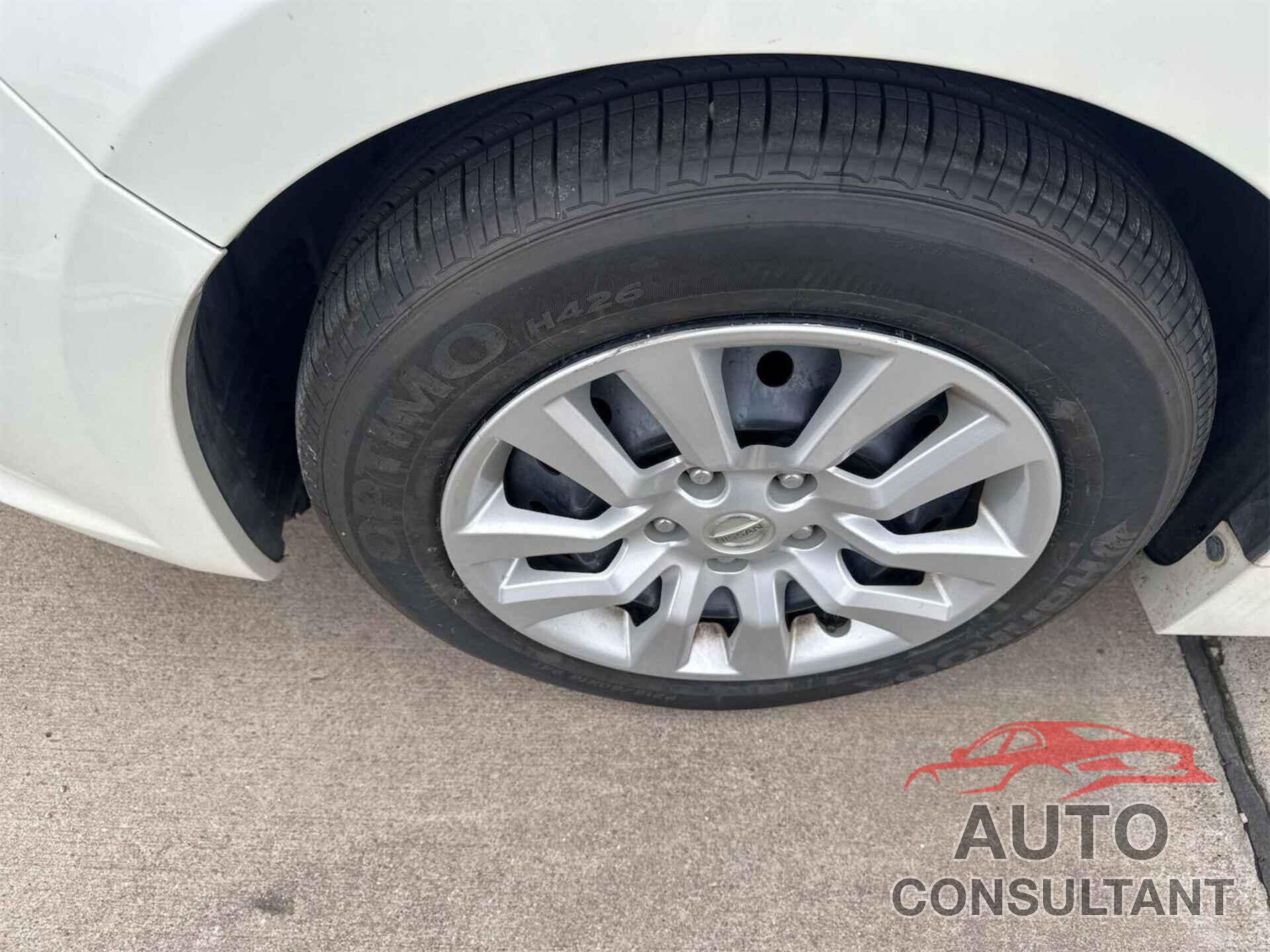 NISSAN ALTIMA 2017 - 1N4AL3AP1HC192067