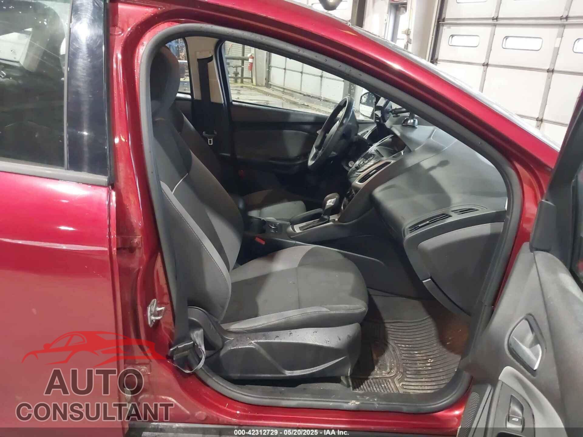 FORD FOCUS 2014 - 1FADP3F28EL354593
